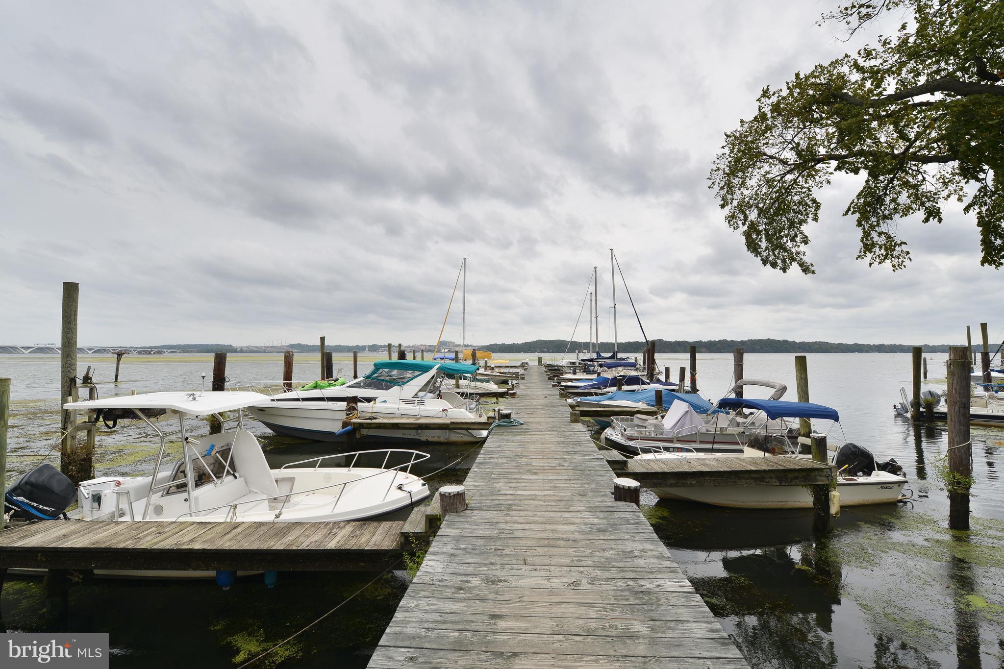 OLDE BELHAVEN TOWNE - Residential Lease