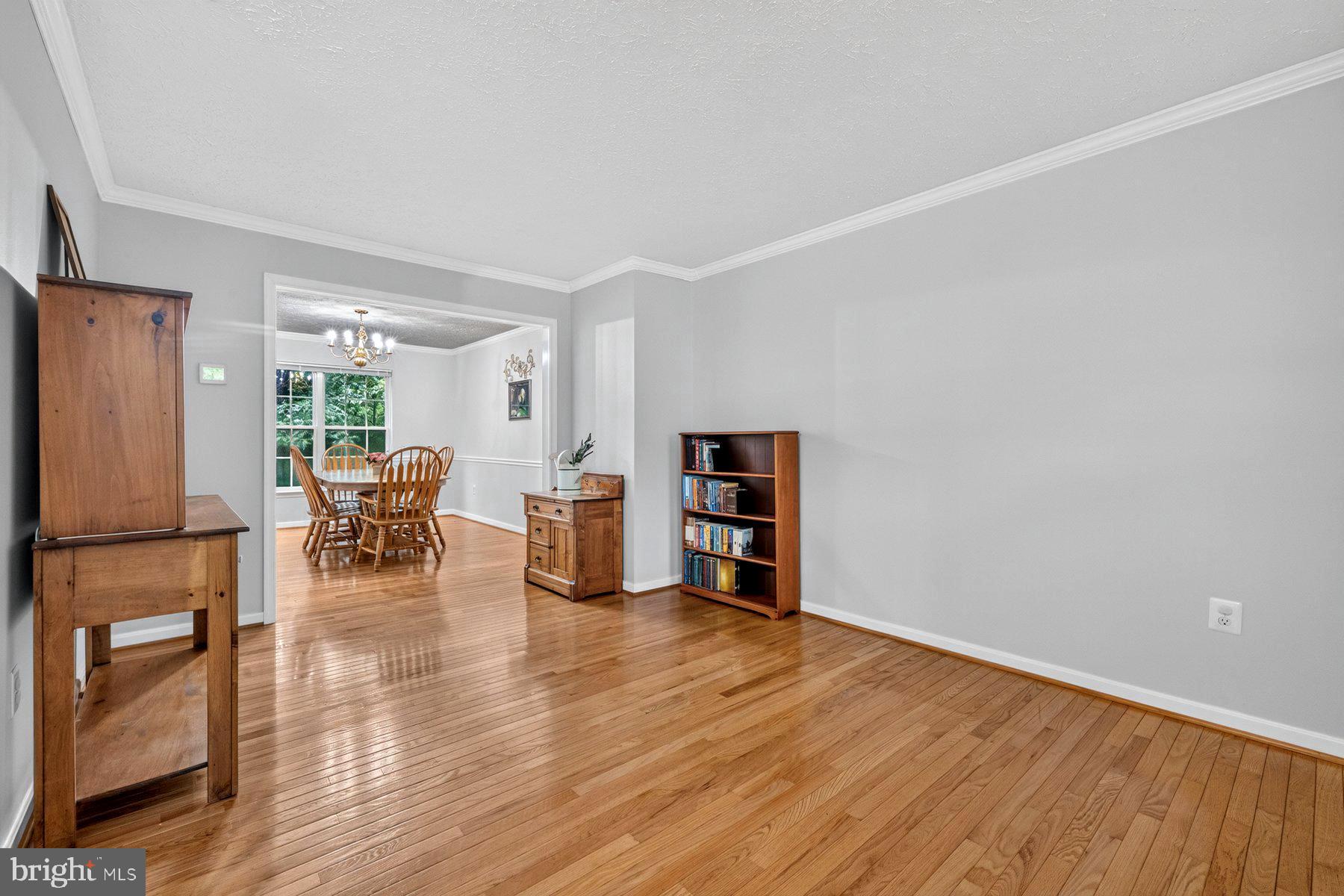 4824 BLUEBERRY DRIVE
