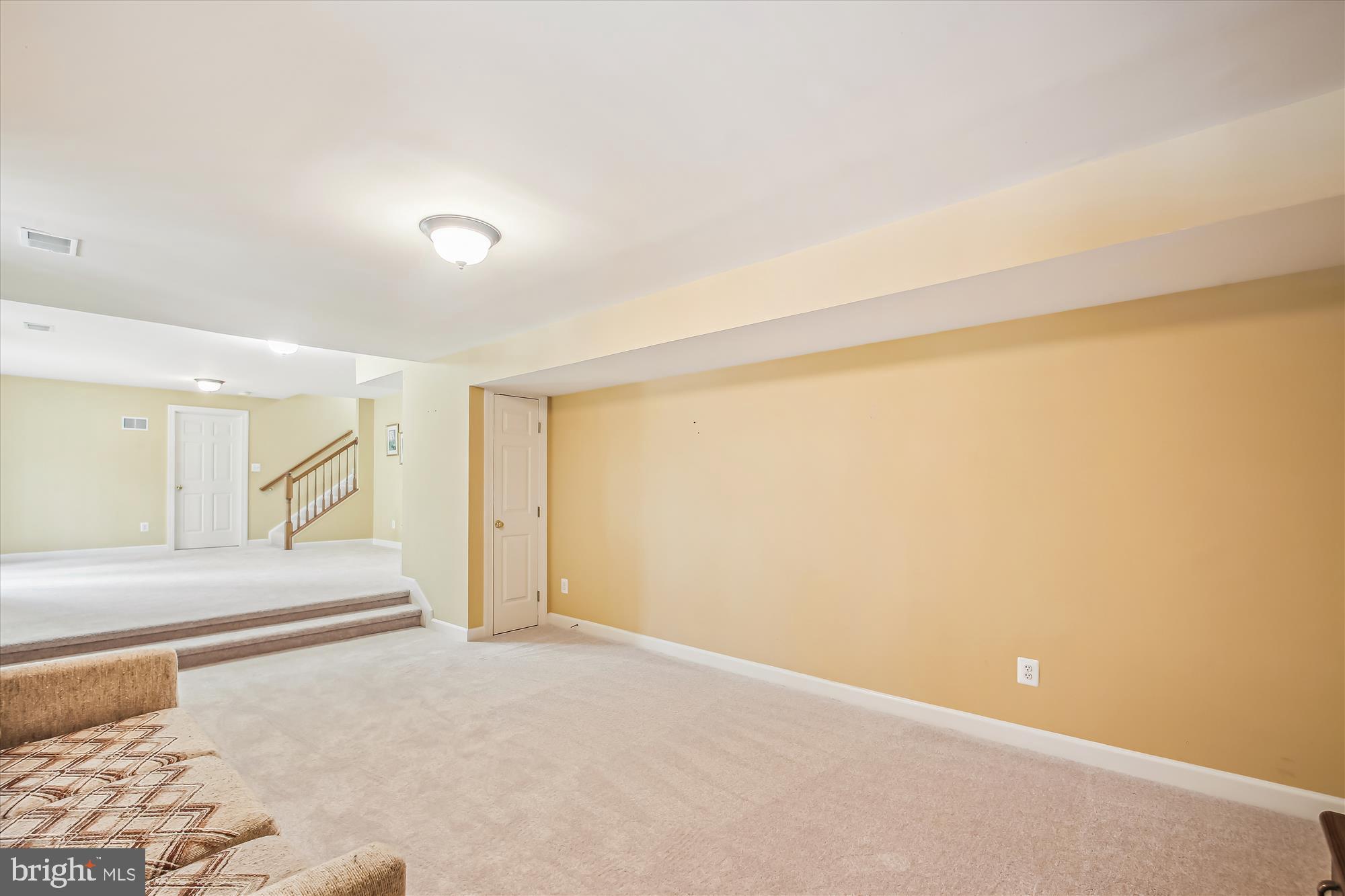 CRESTWOOD - Residential