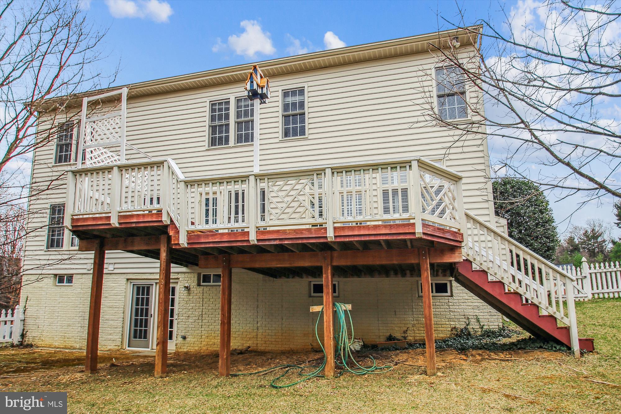 CRESTWOOD - Residential