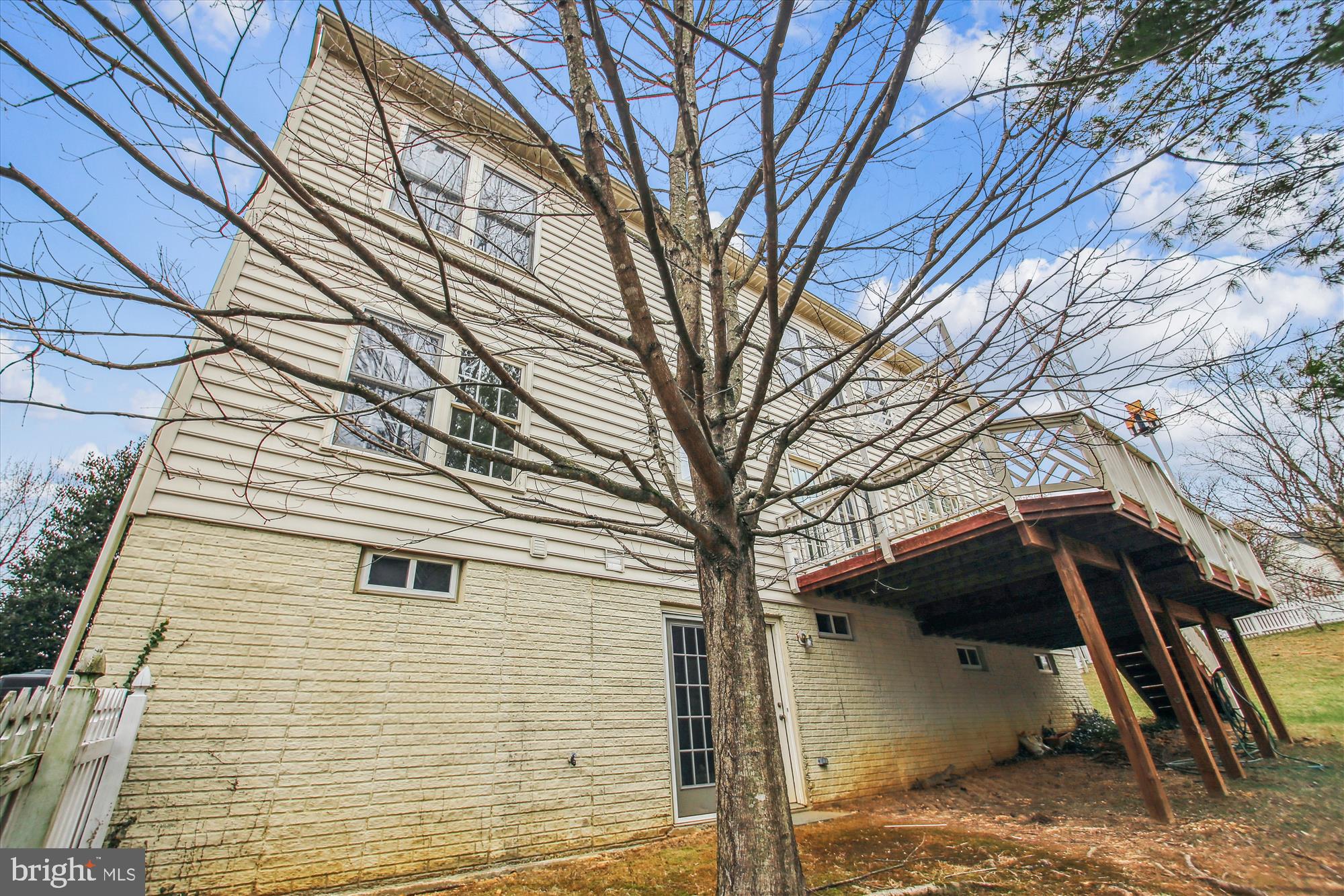 CRESTWOOD - Residential