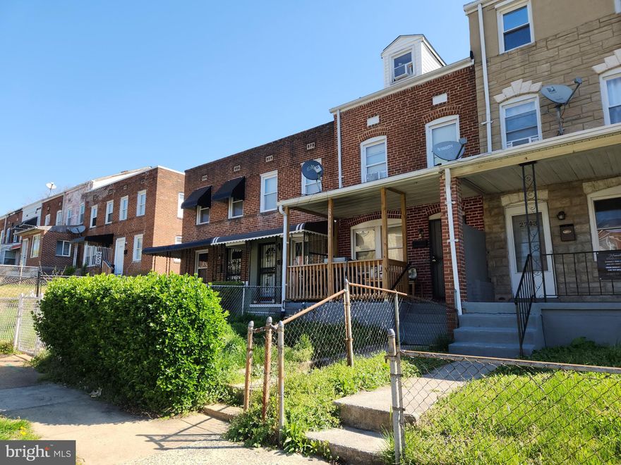 ONLINE AUCTION: Bidding begins 04/27/2025 @ 10:00 AM. Bidding ends 05/29/2025 @ 11:30 AM. List Price is Suggested Opening Bid. Deposit: $5,000. 10% buyer’s premium will be added to High bid. 
2 Story townhome located in the Cherry Hill area.
Minutes to Many Attractions including: Arundel Village Park, Brooklyn Park,
Ritchie Hwy Shopping Center,as well as the numerous shops,
Restaurants, & businesses located on Ritchie Hwy.
Easy Access to Major Traffic Arteries, Ritchie Hwy; and I-895.
Property is Rented for $1,000/mo. Tenant is not up to date on rent. For full terms and conditions please visit auctioneer’s website.