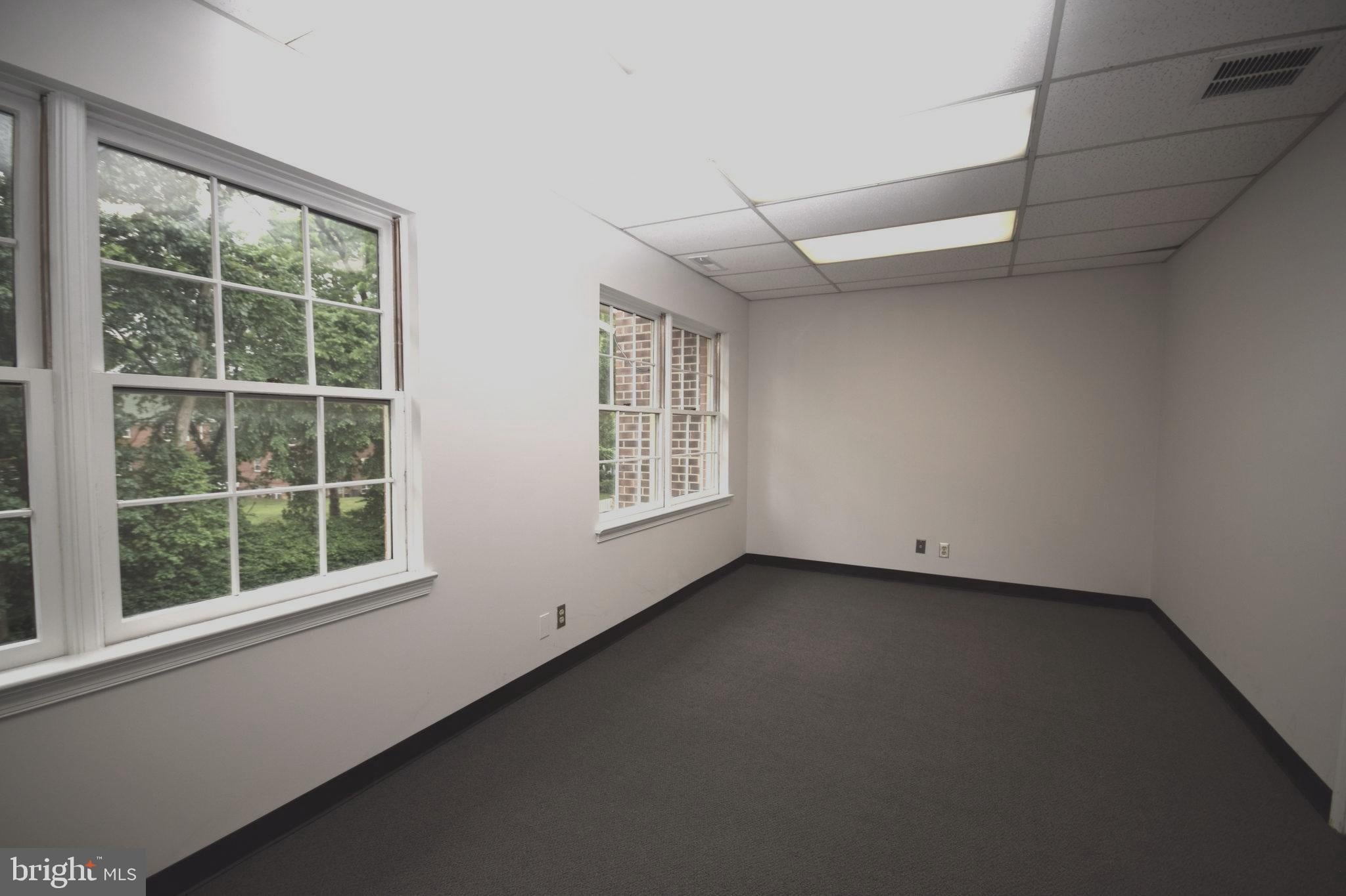 121 ROWELL COURT TOP FLOOR 6