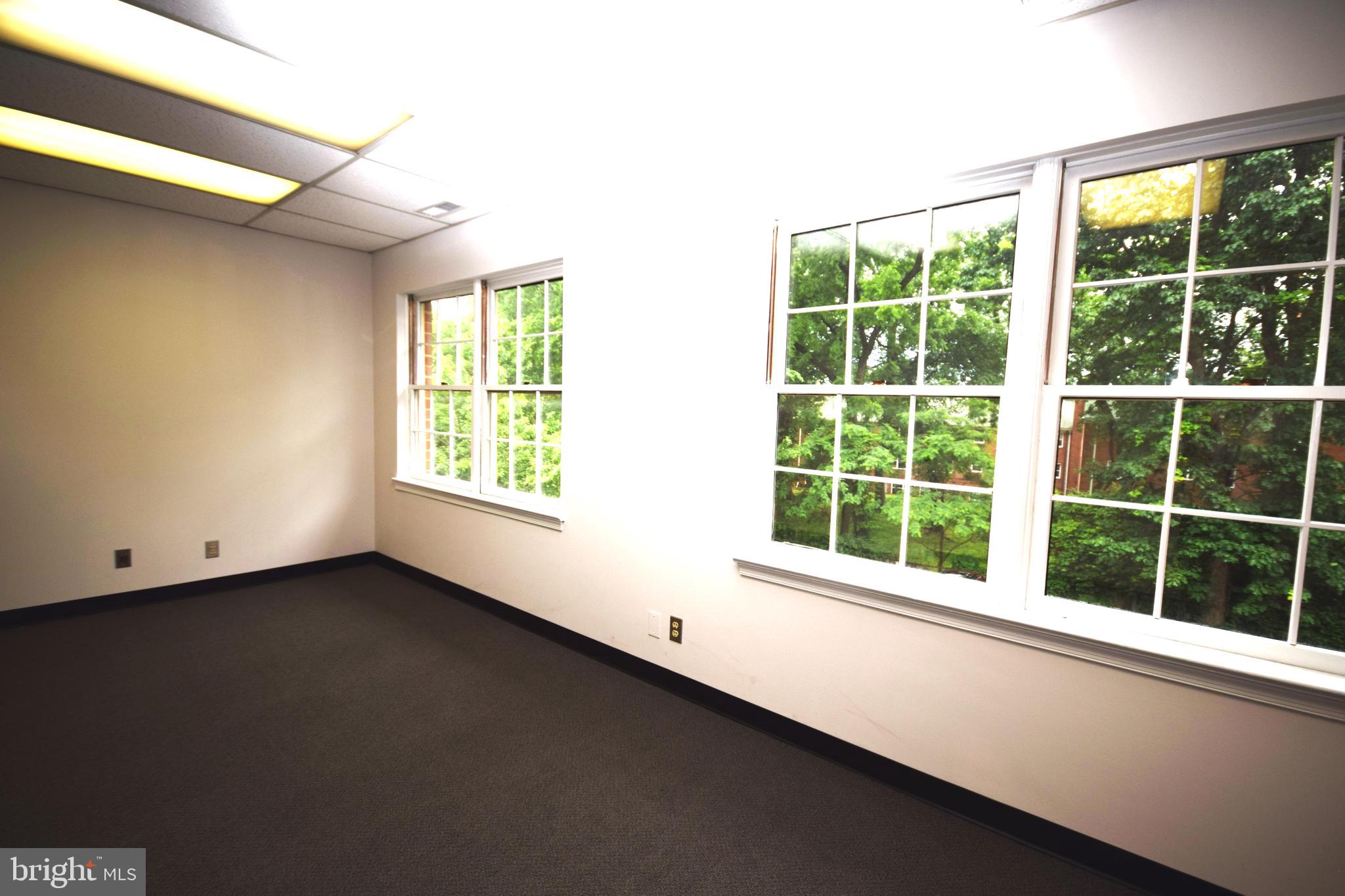 121 ROWELL COURT TOP FLOOR 6