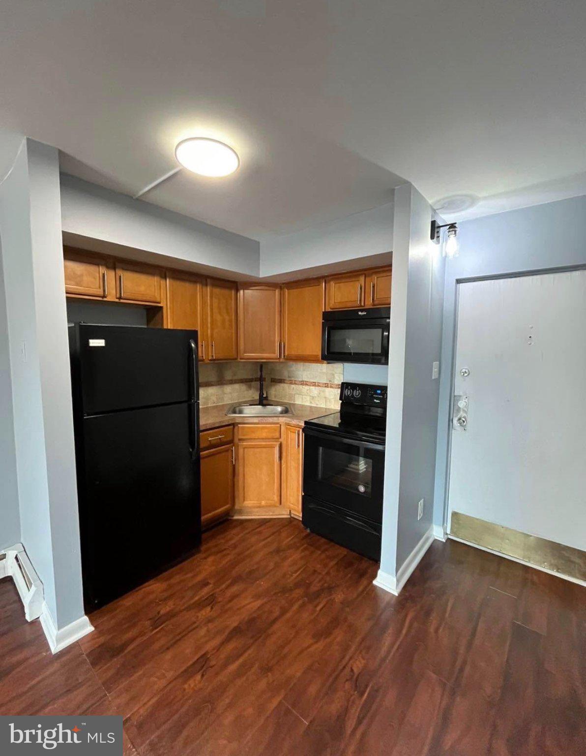 1575 W 1575 STREET RD W 624