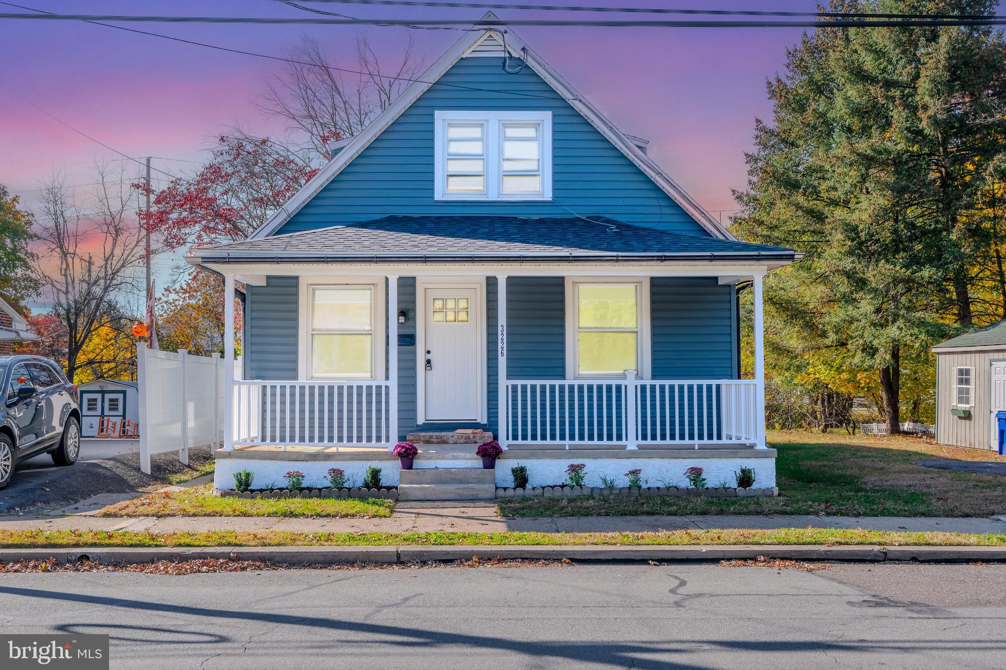 3226 MONTROSE AVENUE