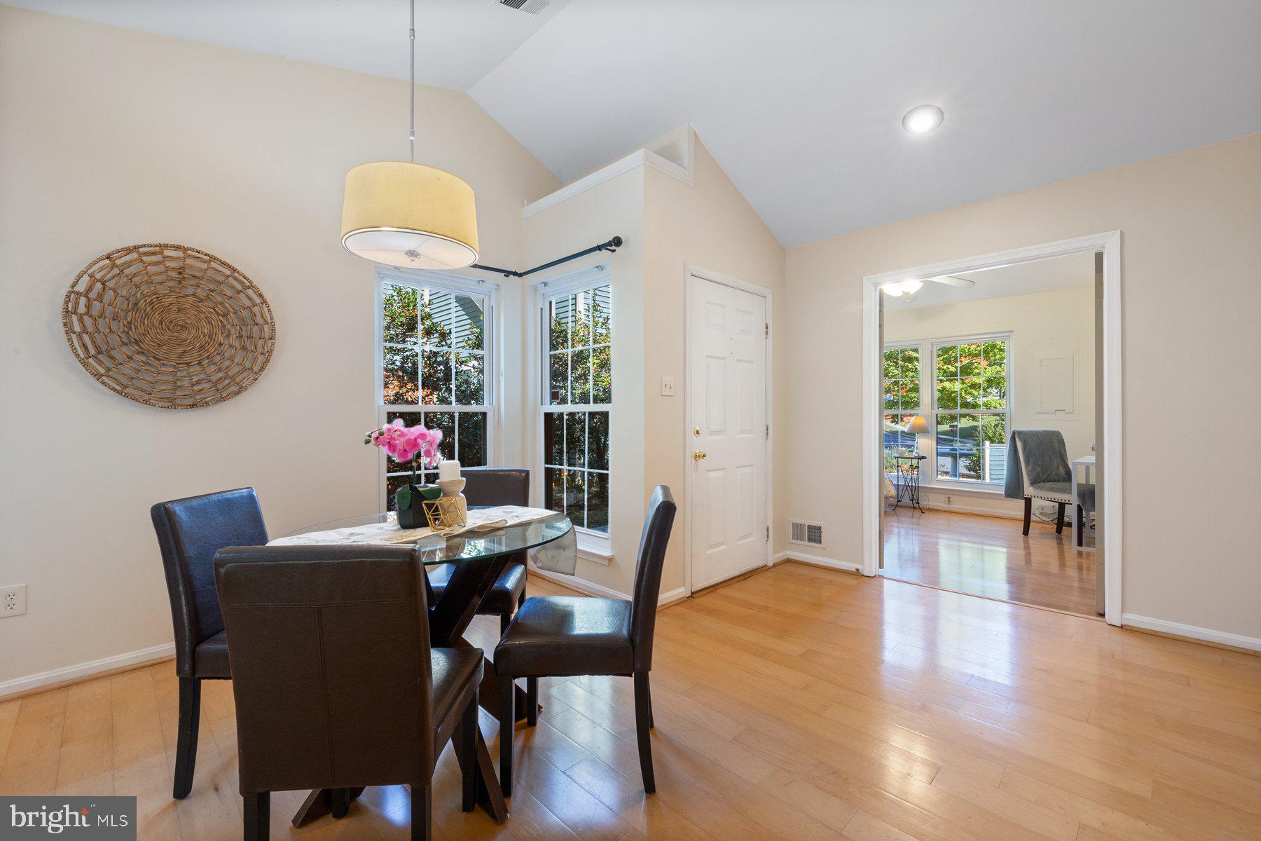 MARINERS POINT - Residential