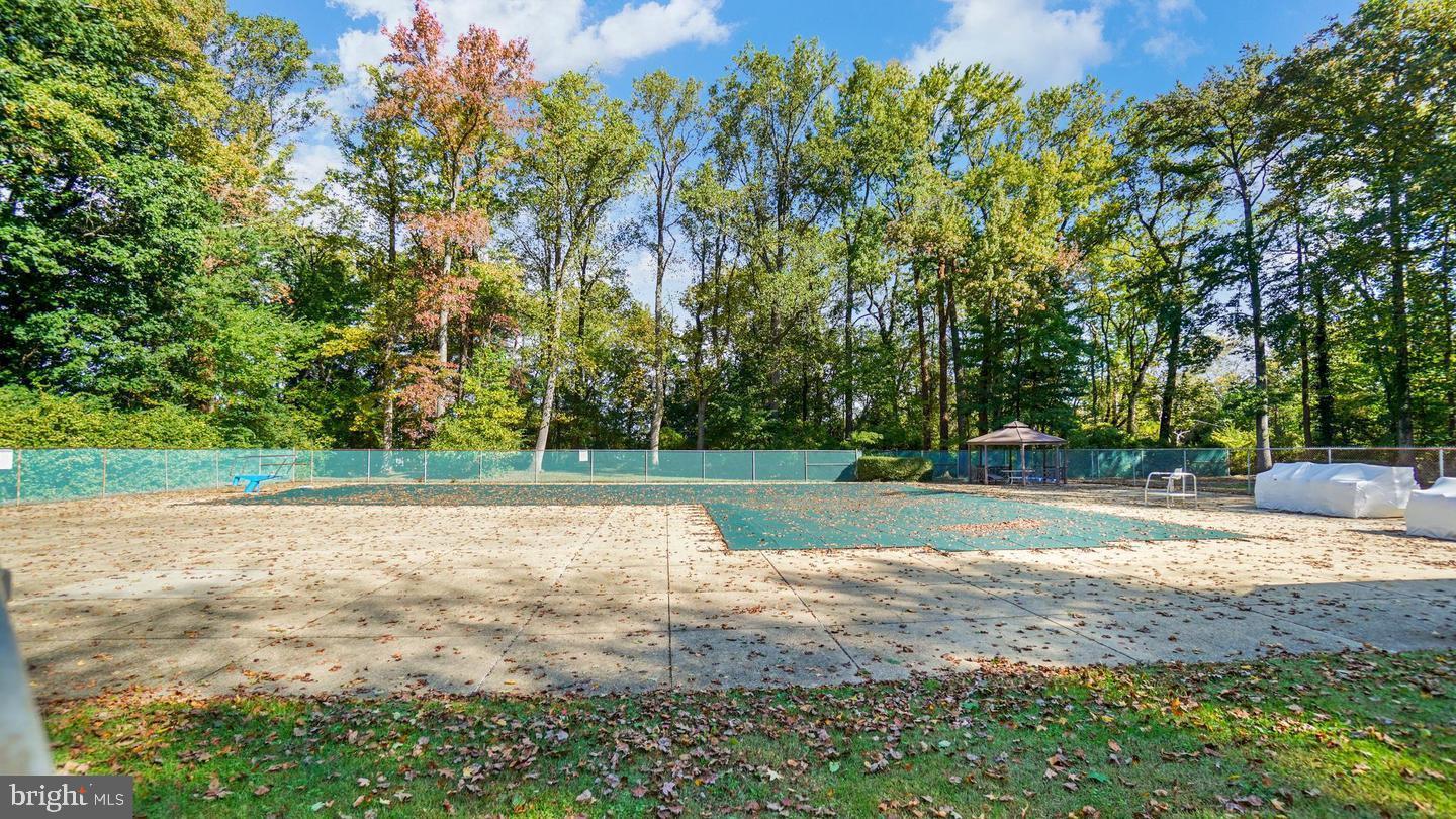 MARINERS POINT - Residential