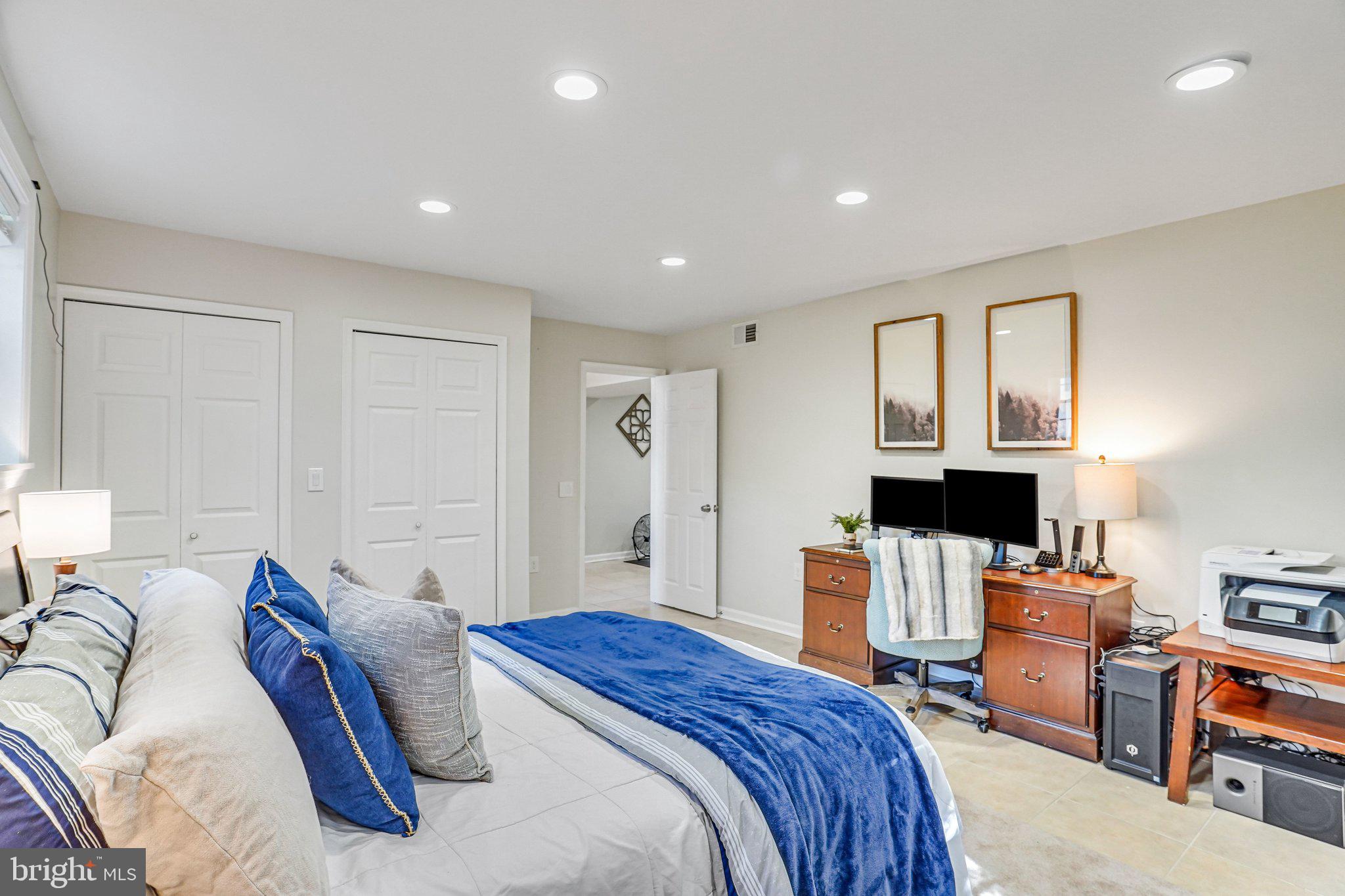 STRATFORD ON THE POTOMAC - Residential