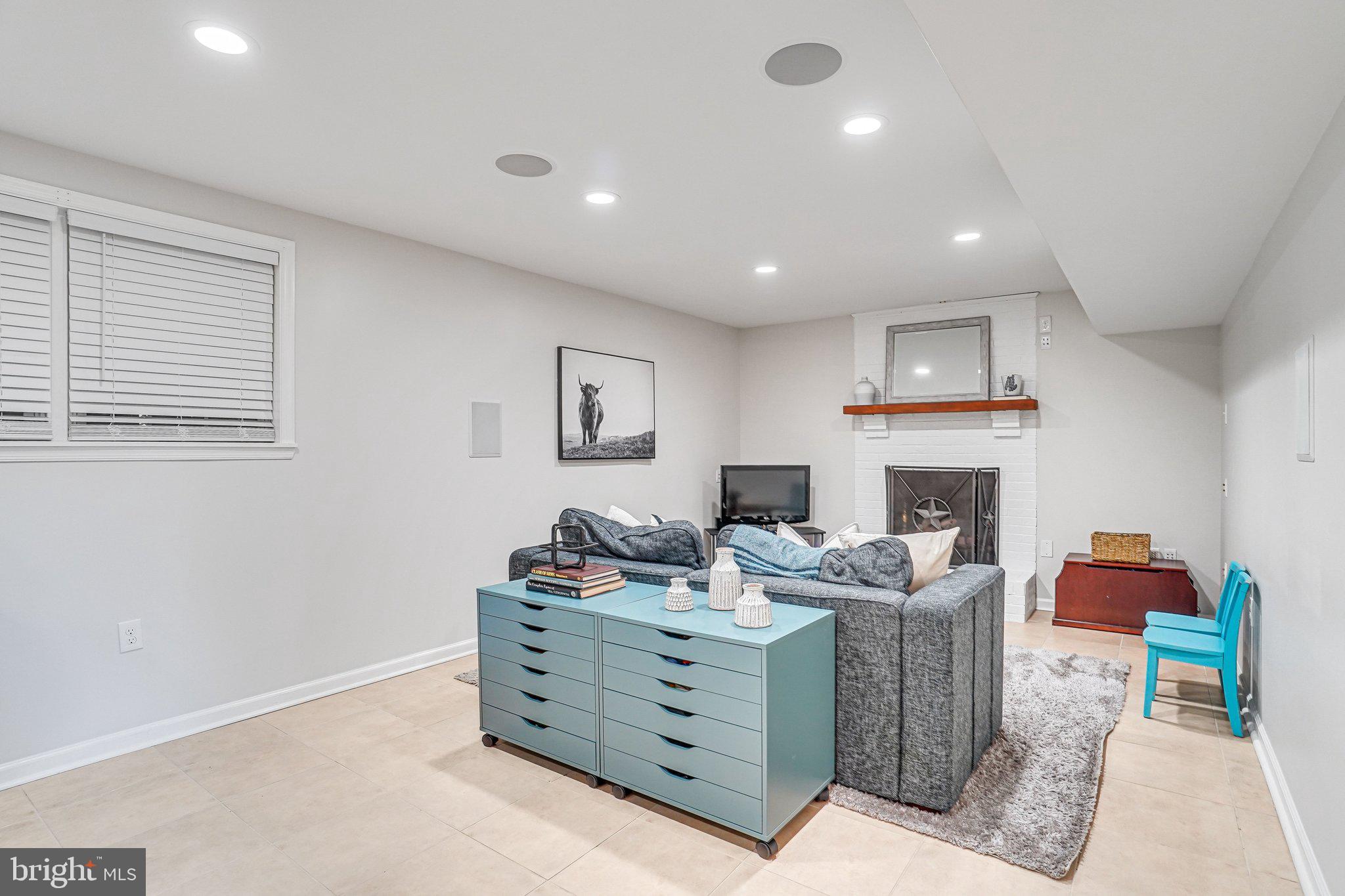 STRATFORD ON THE POTOMAC - Residential