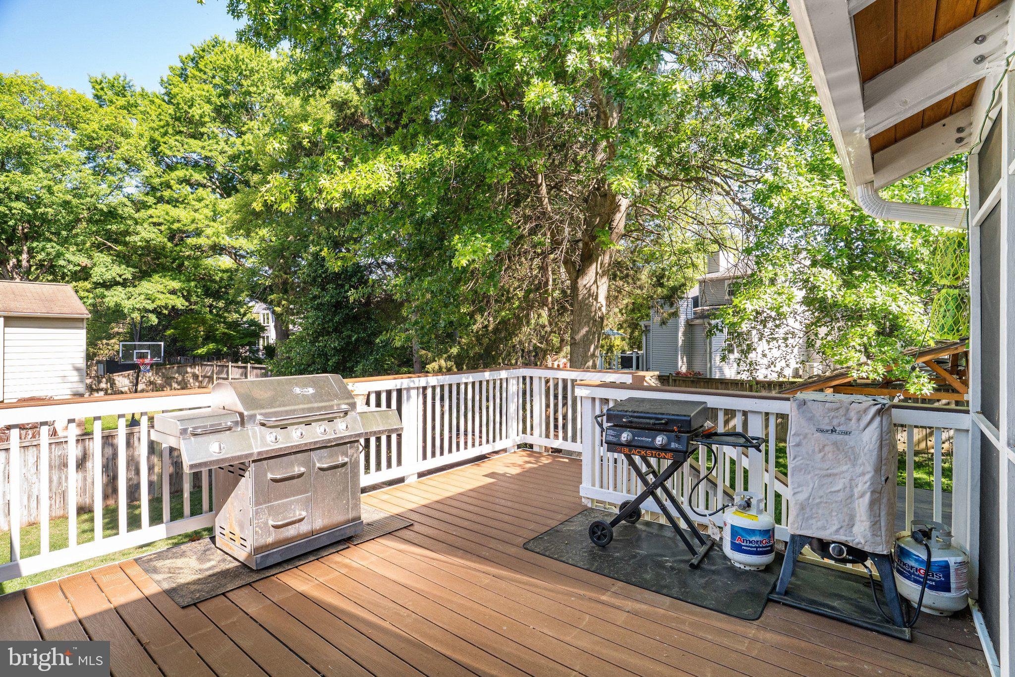 STRATFORD ON THE POTOMAC - Residential