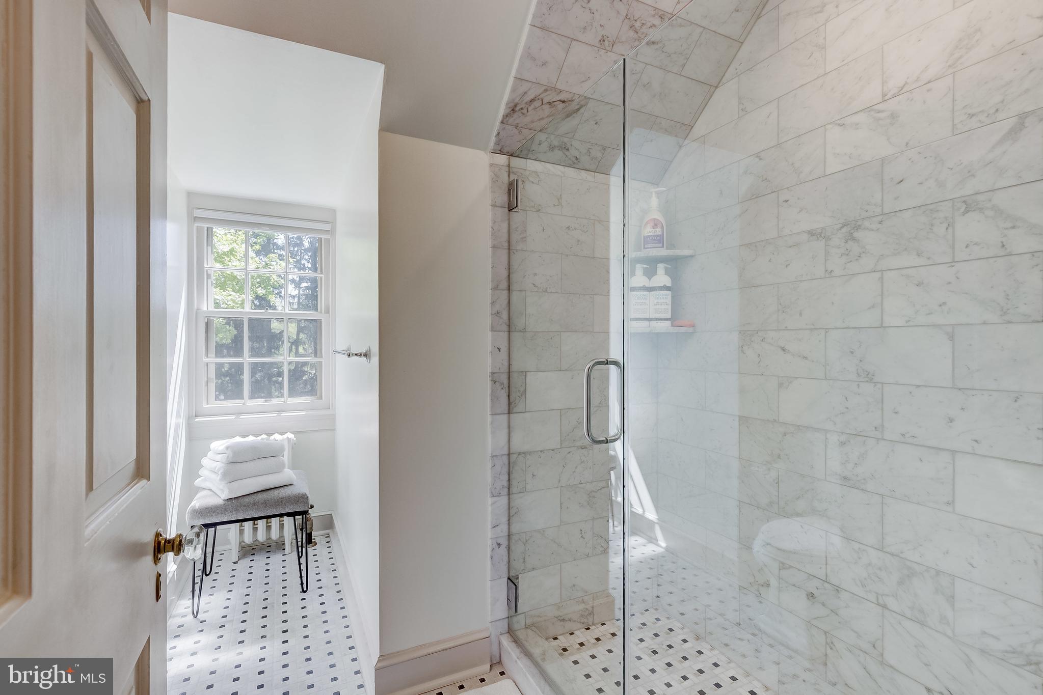 RUXTON - Residential