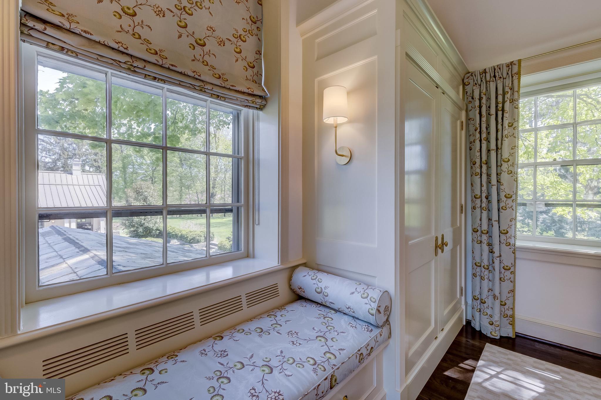 RUXTON - Residential