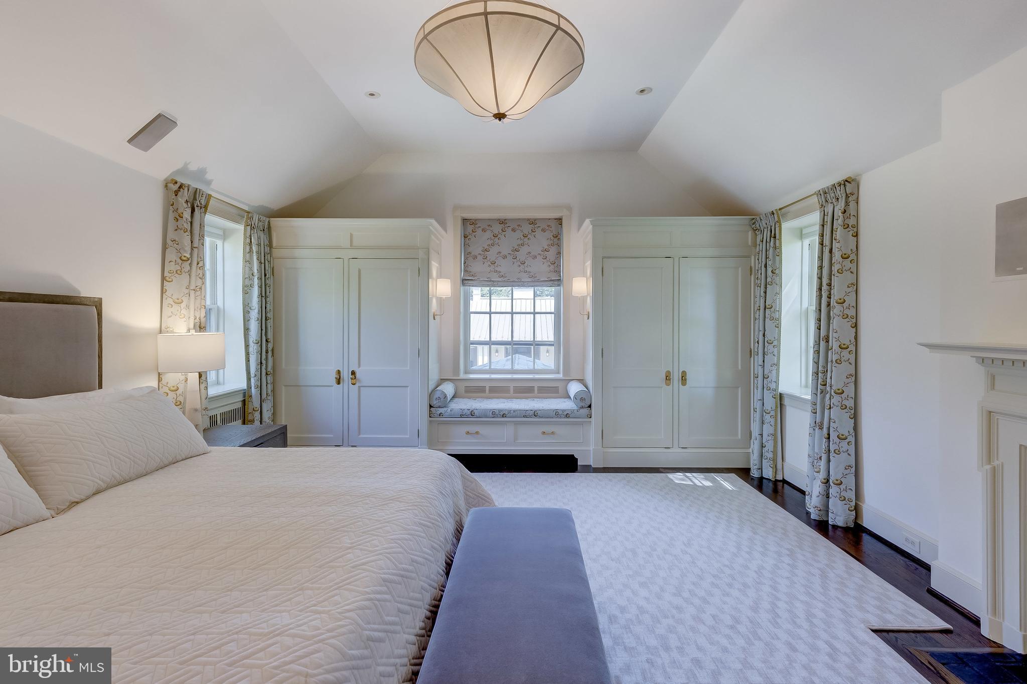 RUXTON - Residential