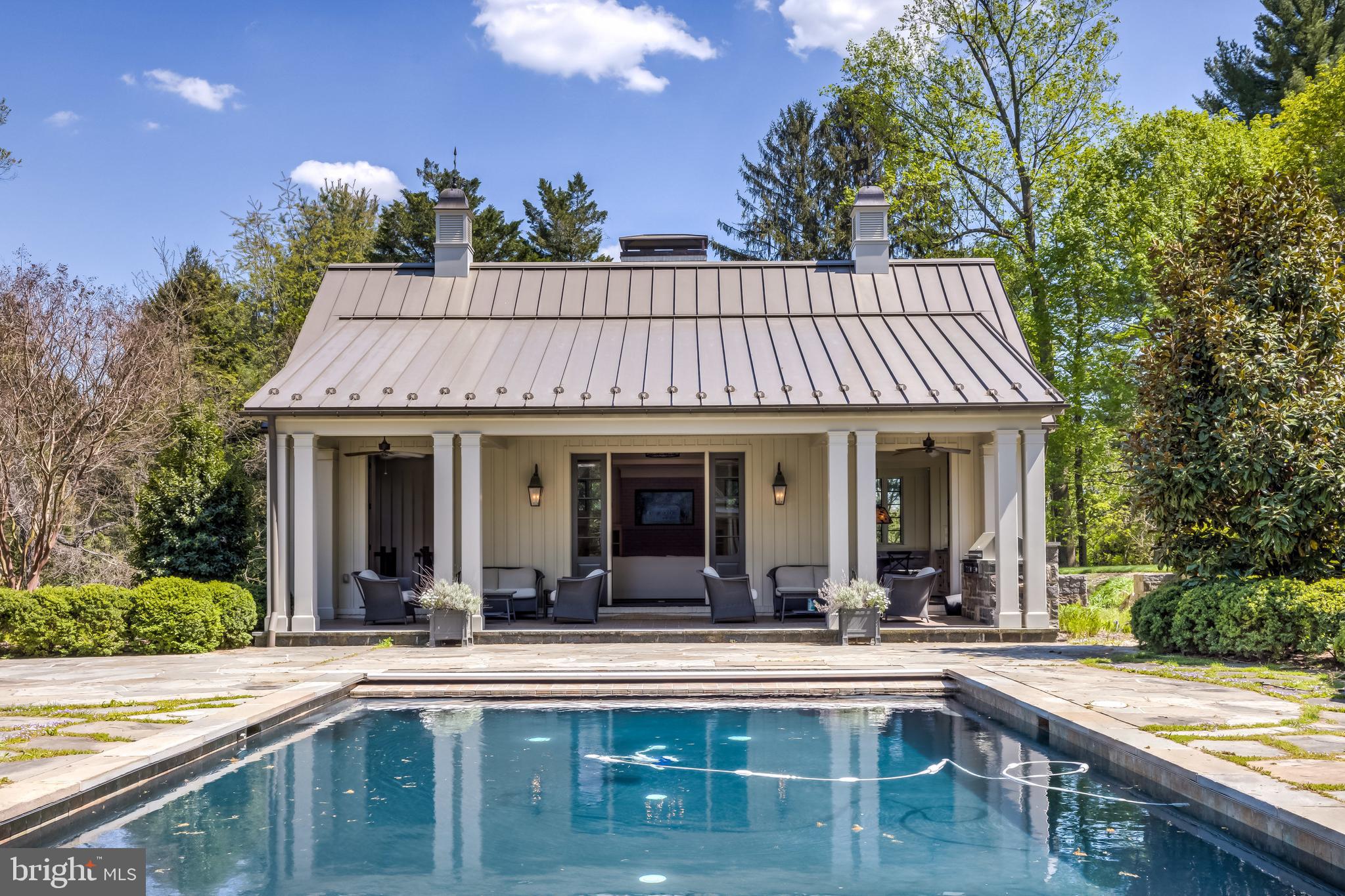 RUXTON - Residential