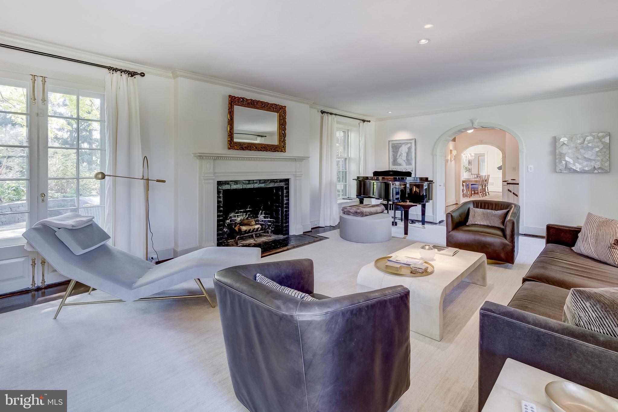 RUXTON - Residential