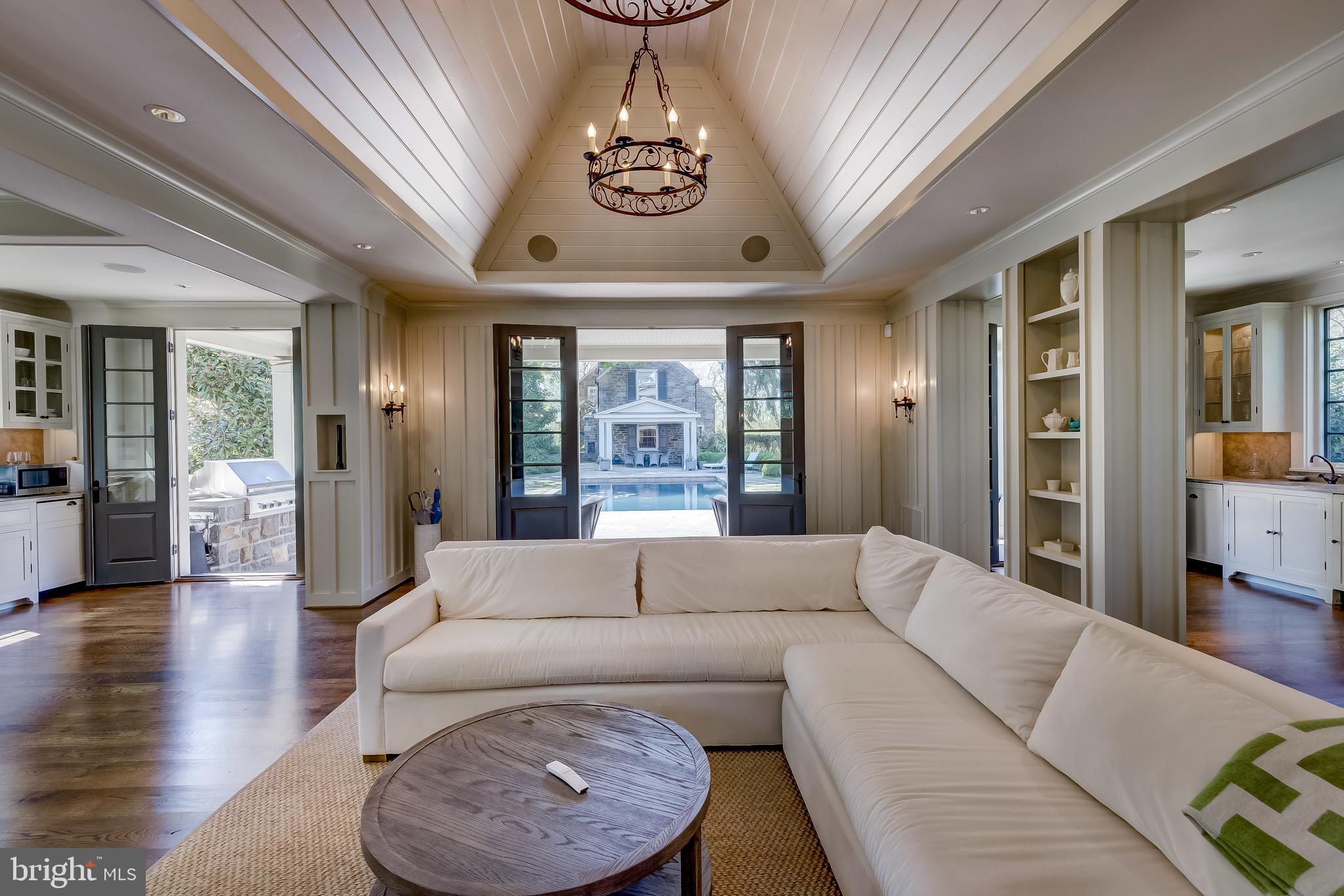 RUXTON - Residential