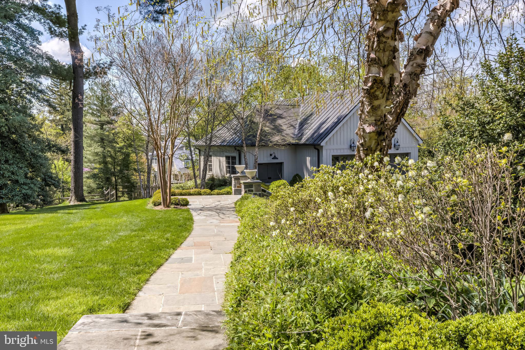 RUXTON - Residential