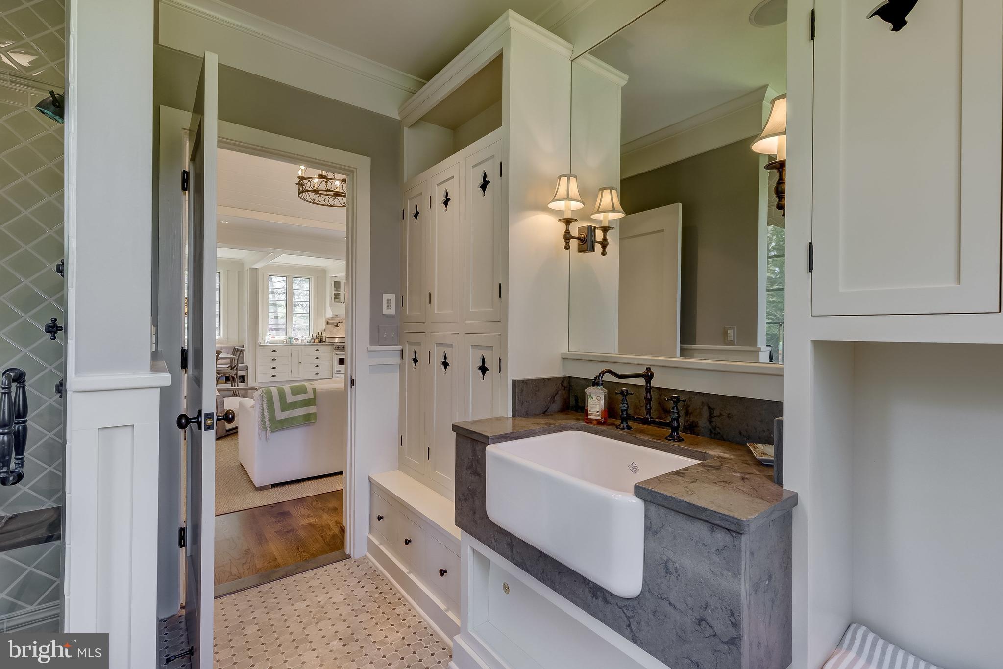 RUXTON - Residential