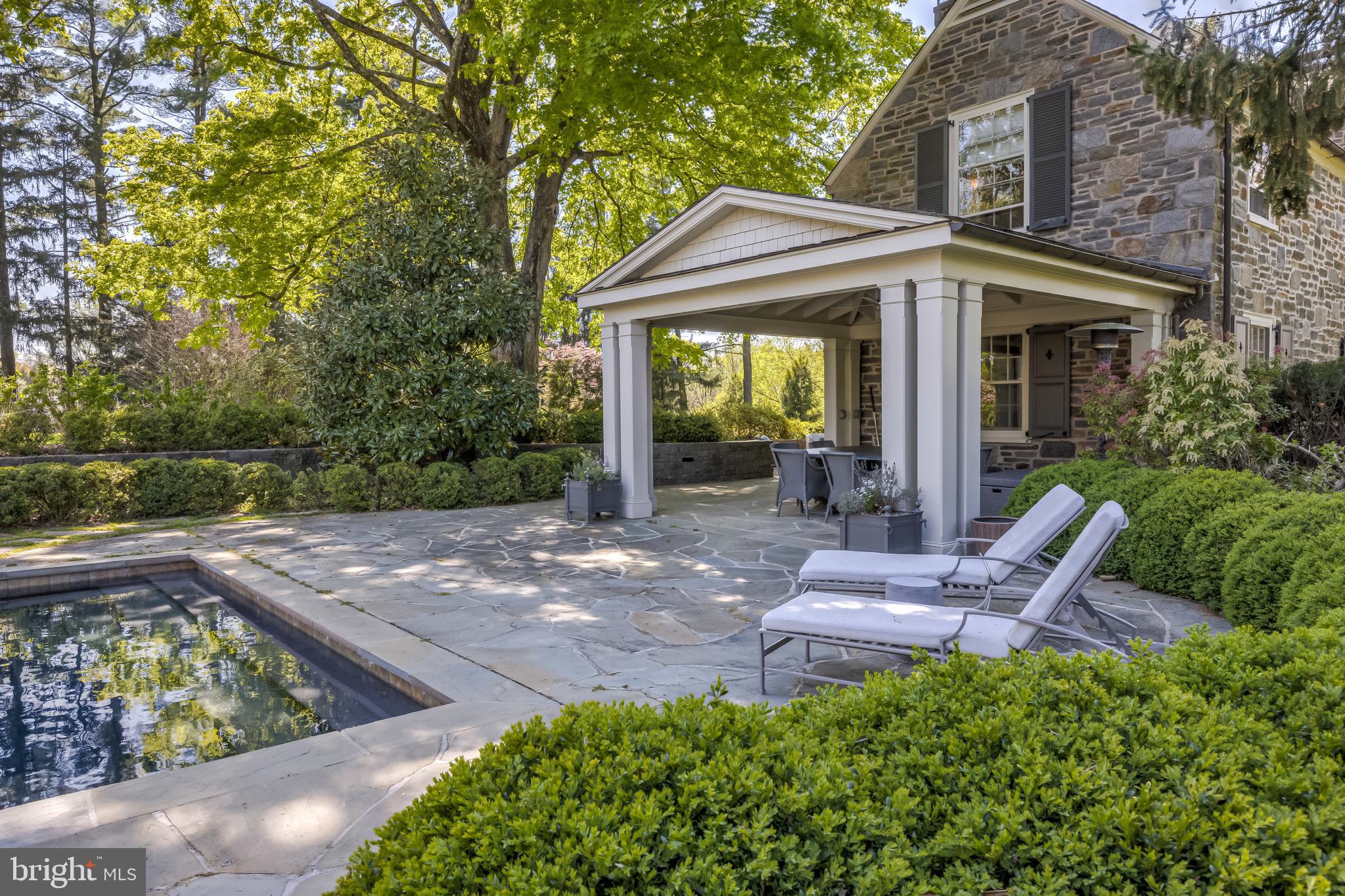 RUXTON - Residential