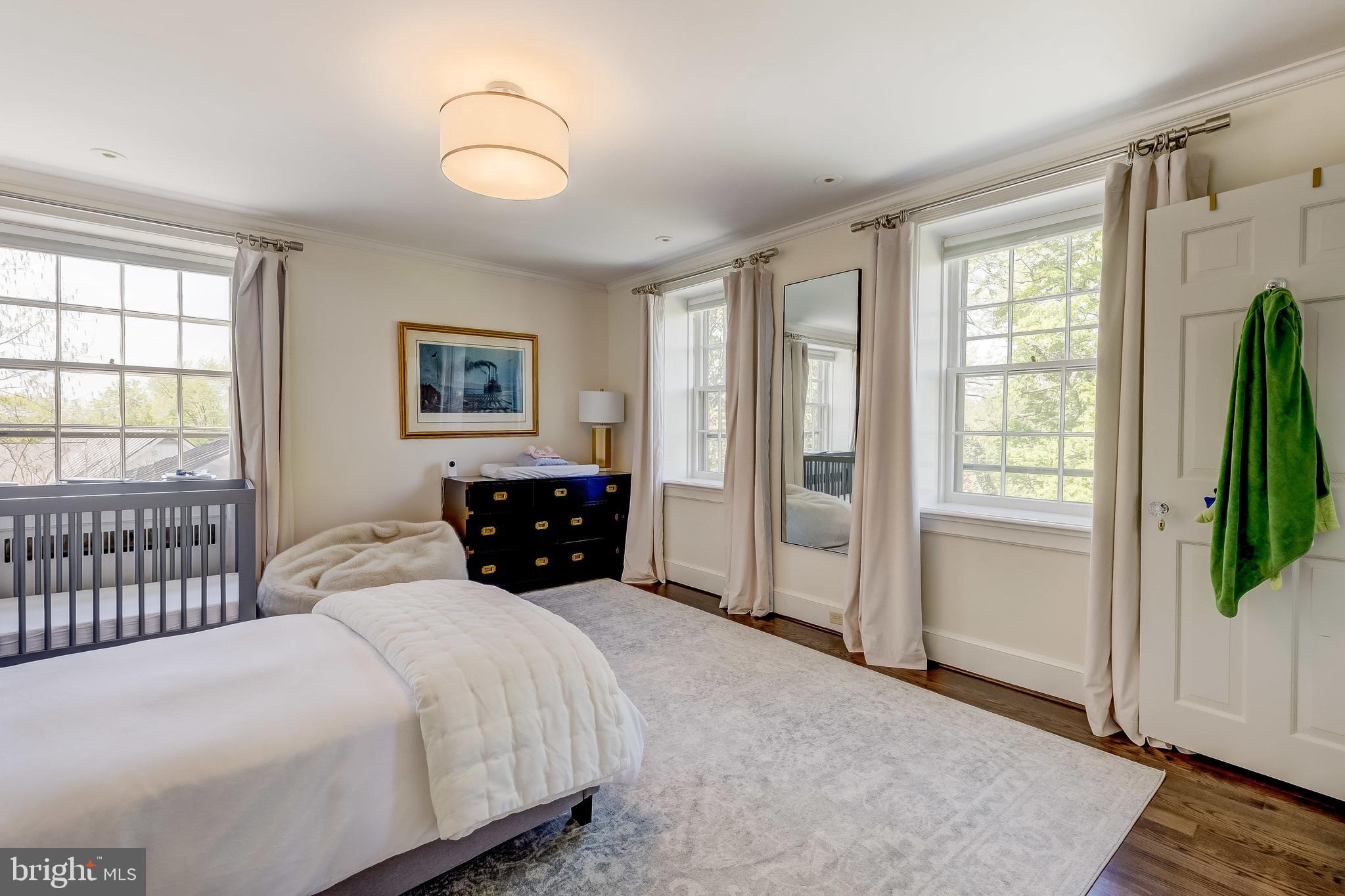 RUXTON - Residential