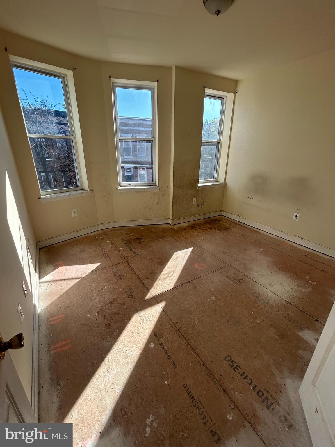 CHARLES VILLAGE - Residential