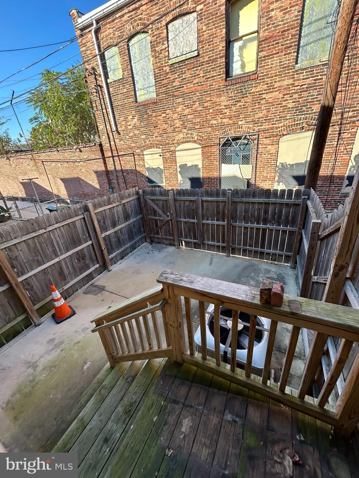 CHARLES VILLAGE - Residential