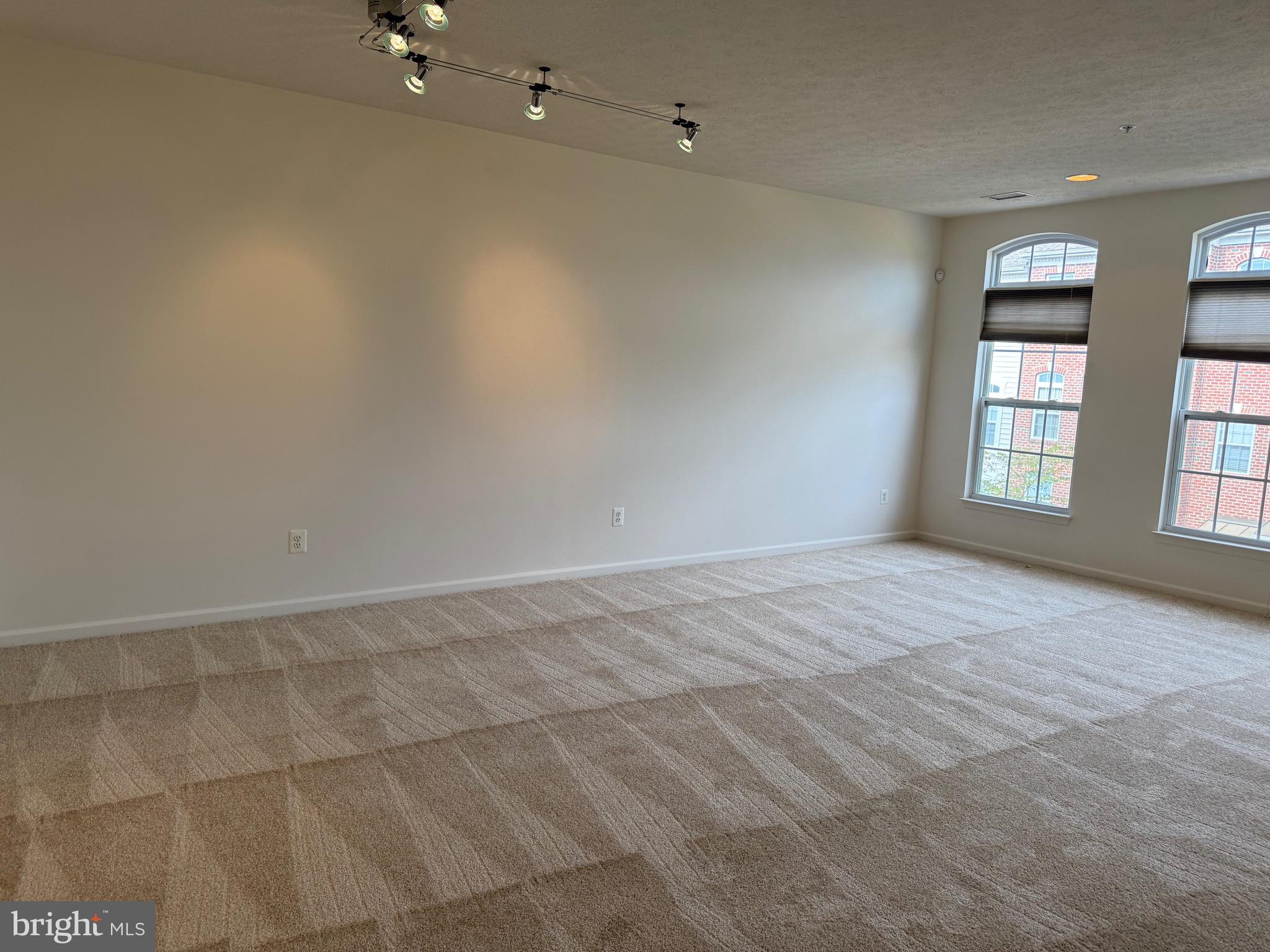 VILLAGE OF MILL RUN - Residential Lease