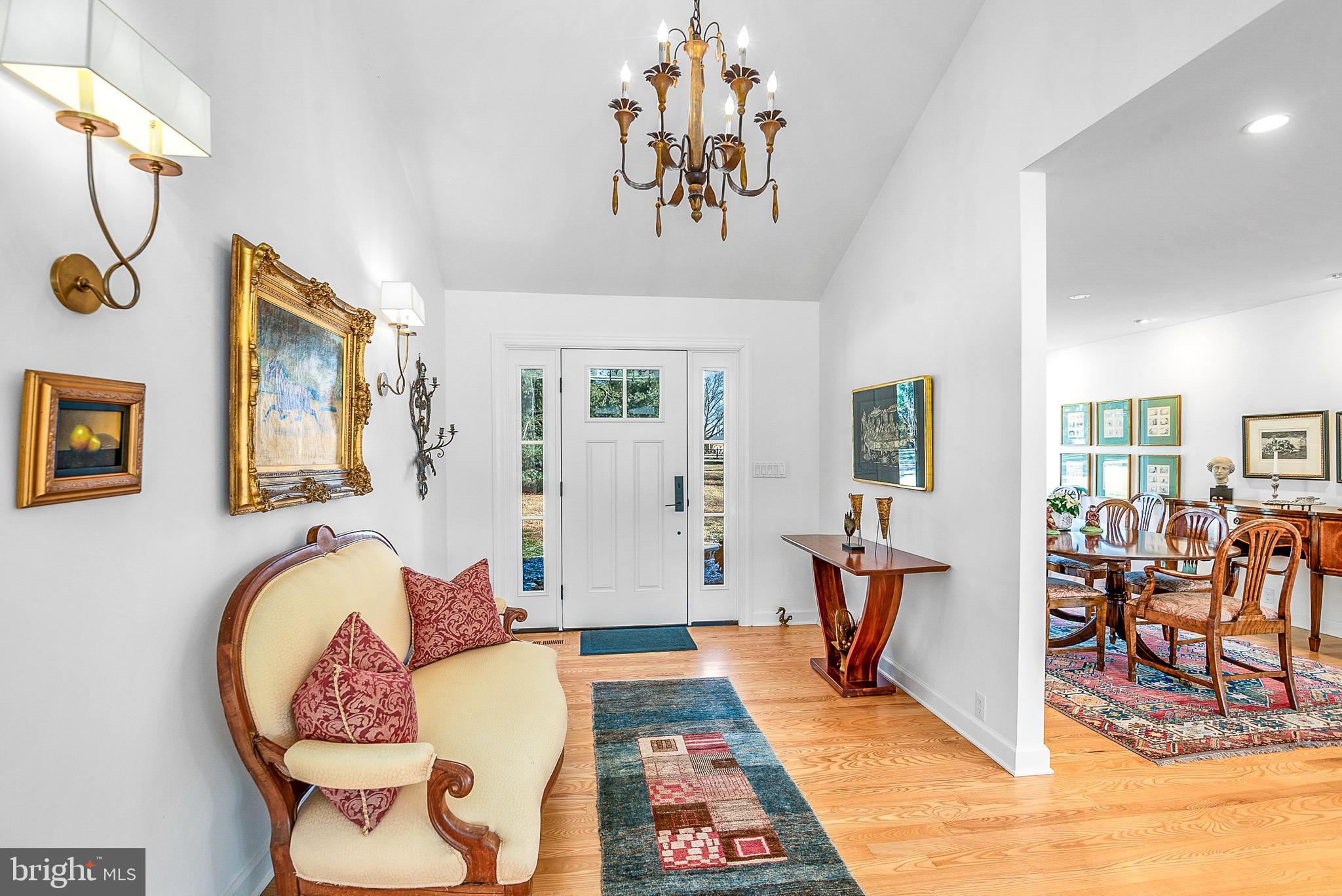 PIRATES COVE - Residential