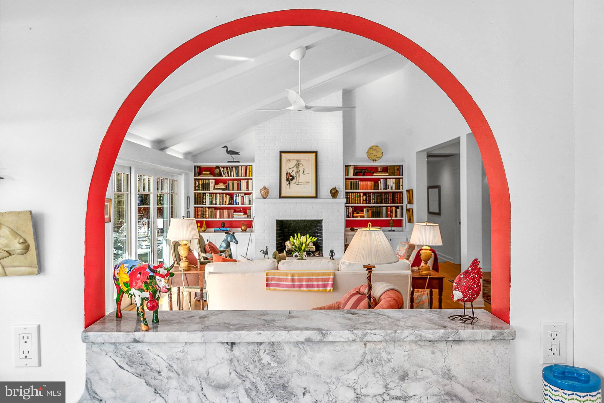 PIRATES COVE - Residential