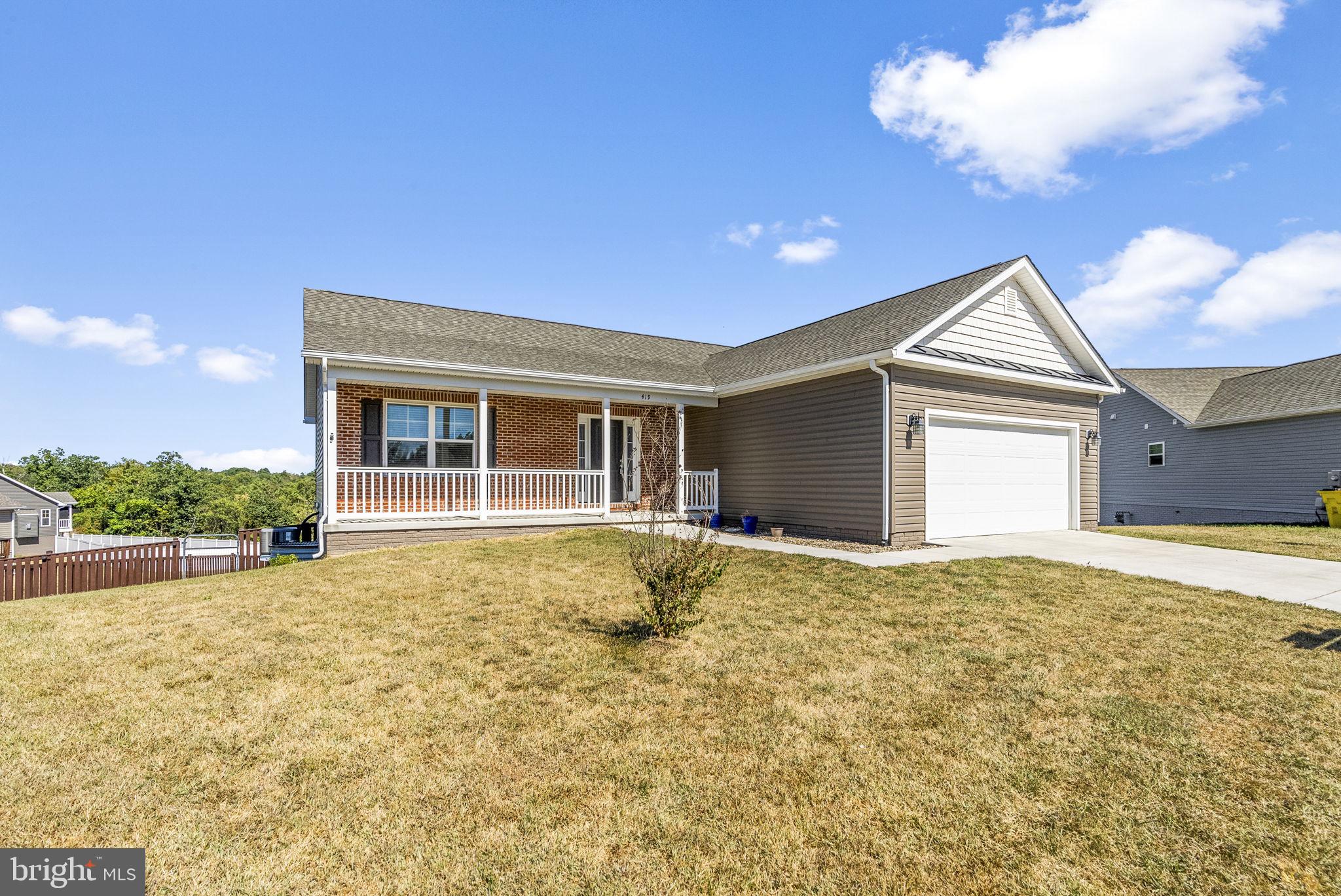 HERITAGE HILLS - Residential