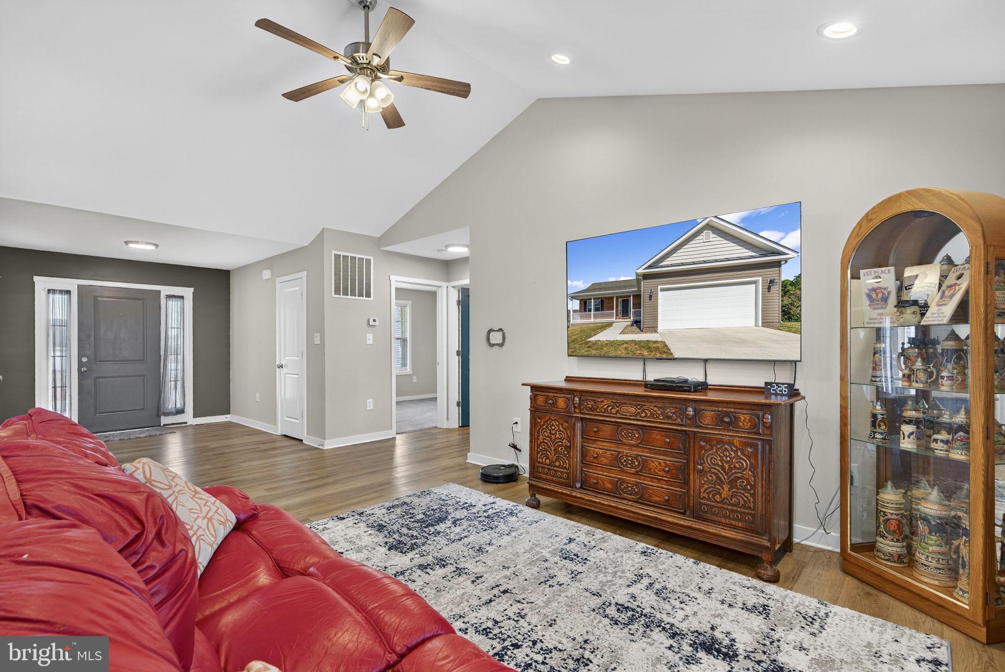 HERITAGE HILLS - Residential