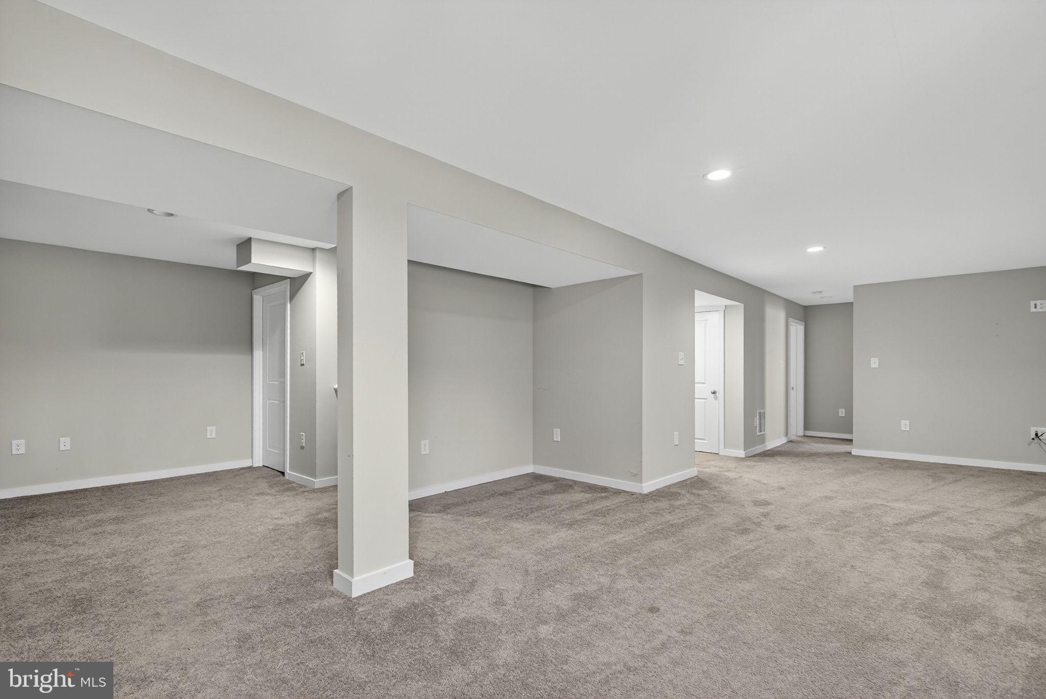 HERITAGE HILLS - Residential