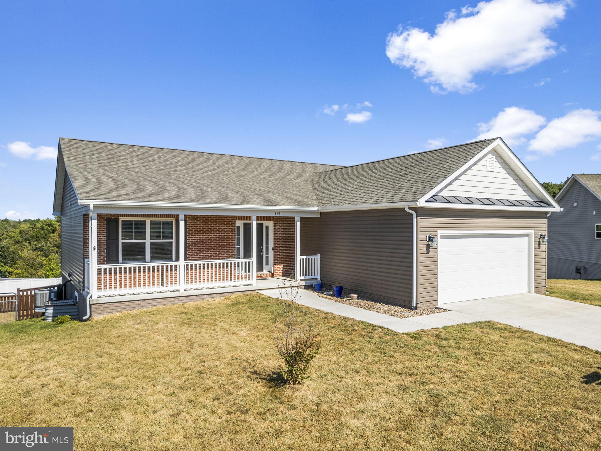 HERITAGE HILLS - Residential