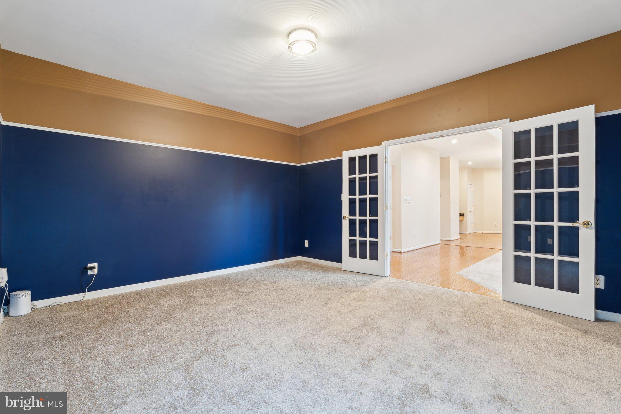 WOODCREST - Residential