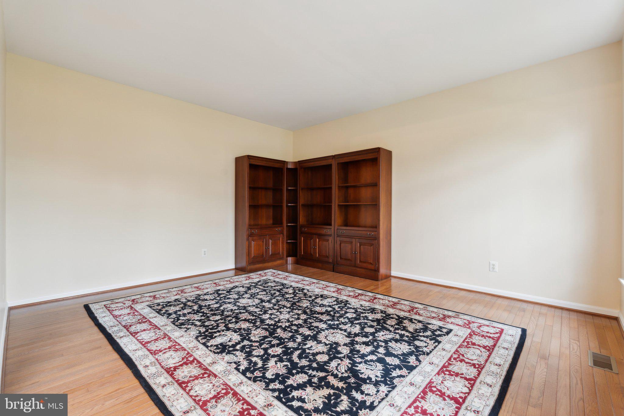 WOODCREST - Residential