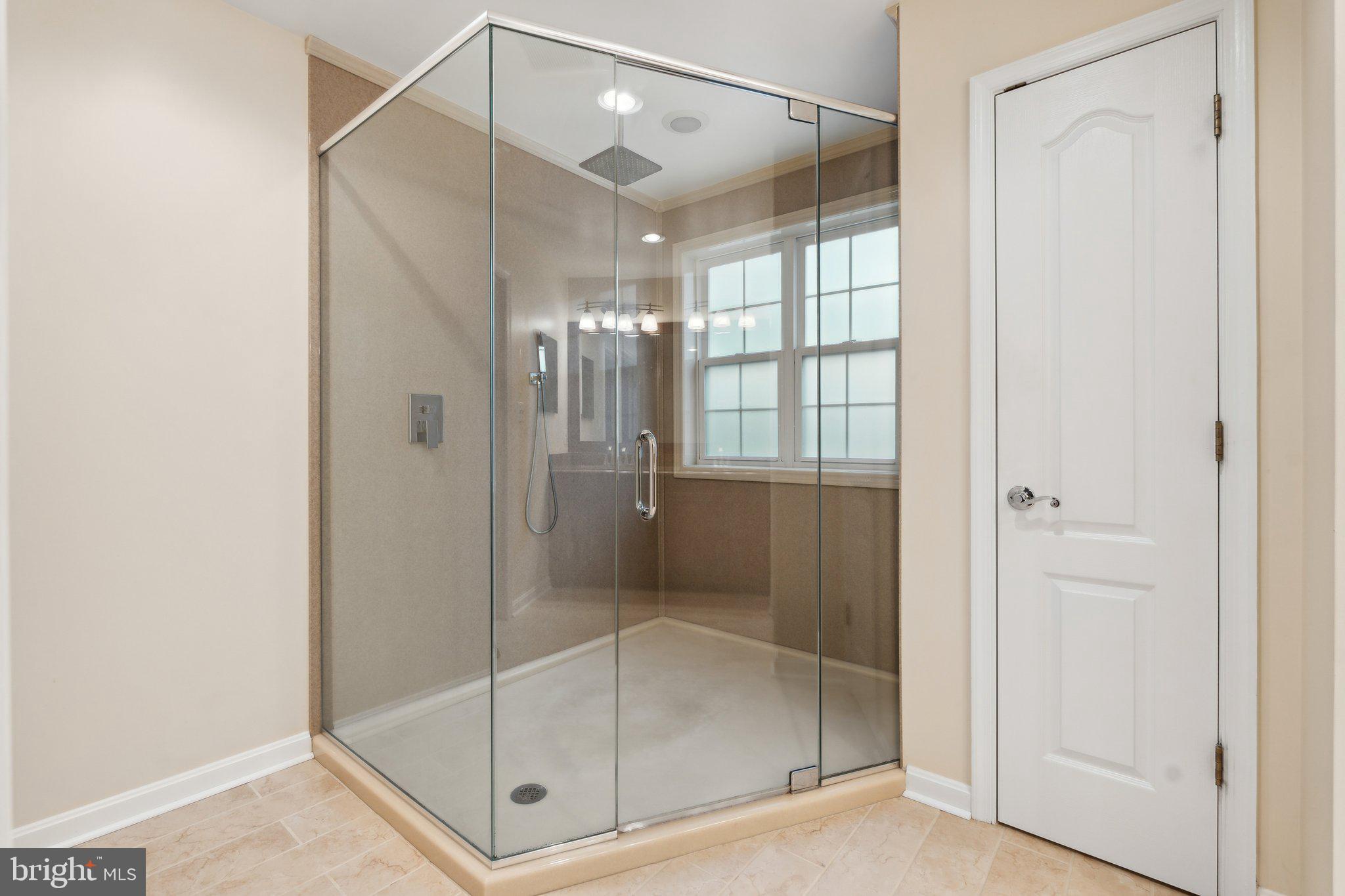 WOODCREST - Residential