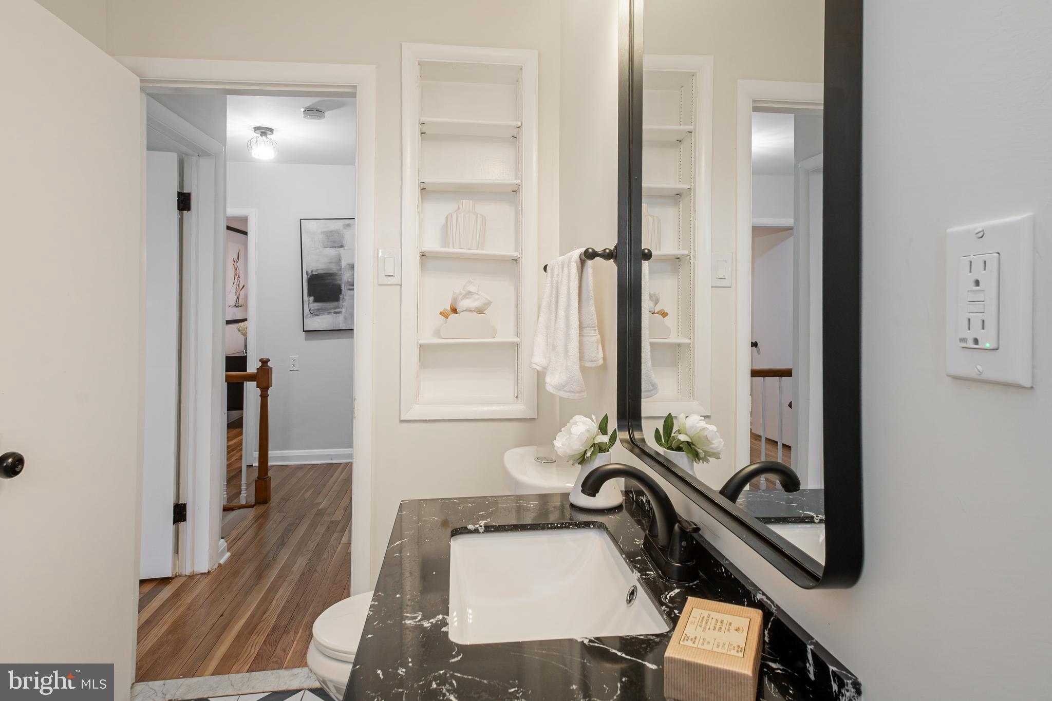 CHINQUAPIN PARK - Residential