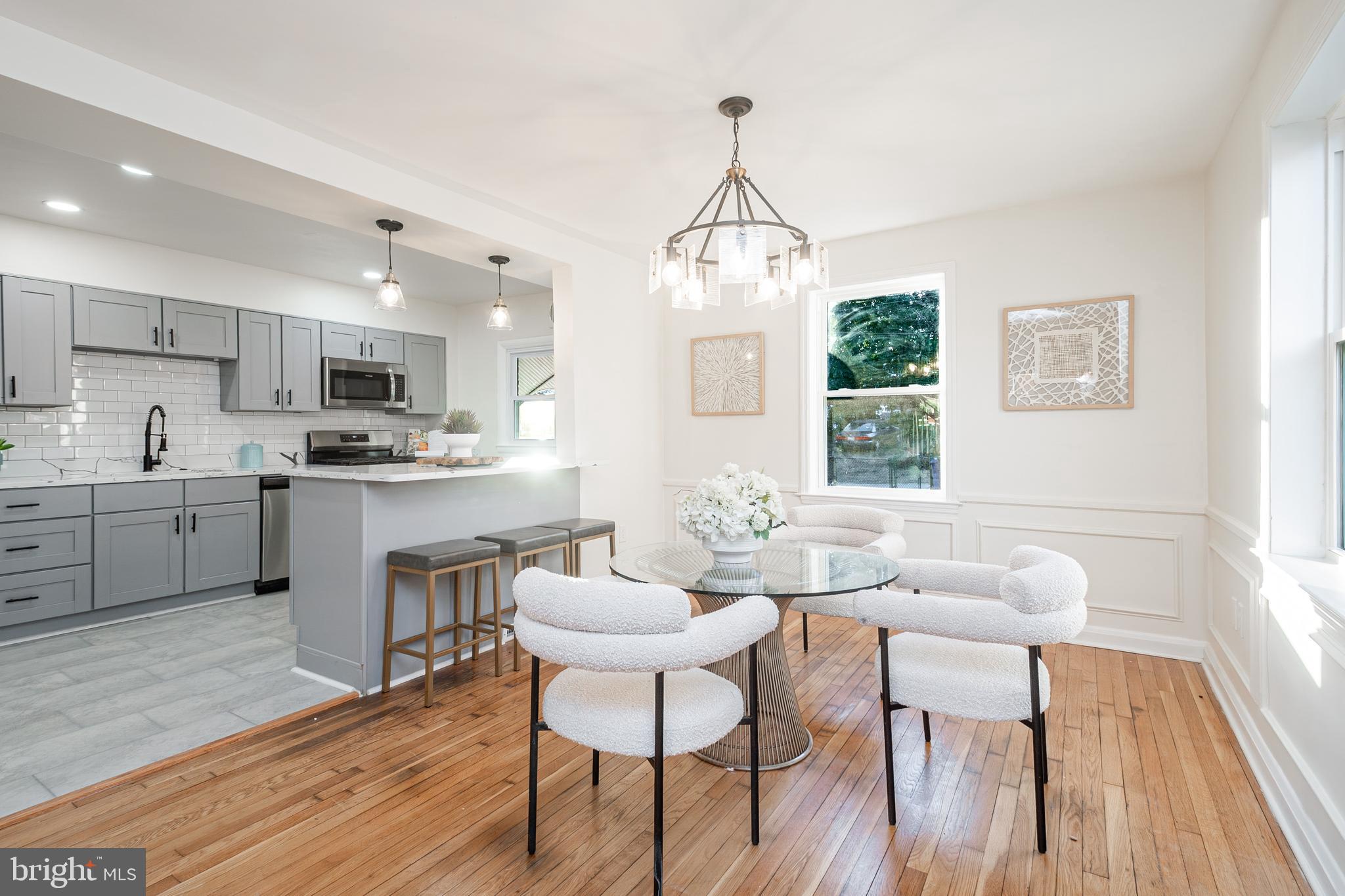 CHINQUAPIN PARK - Residential