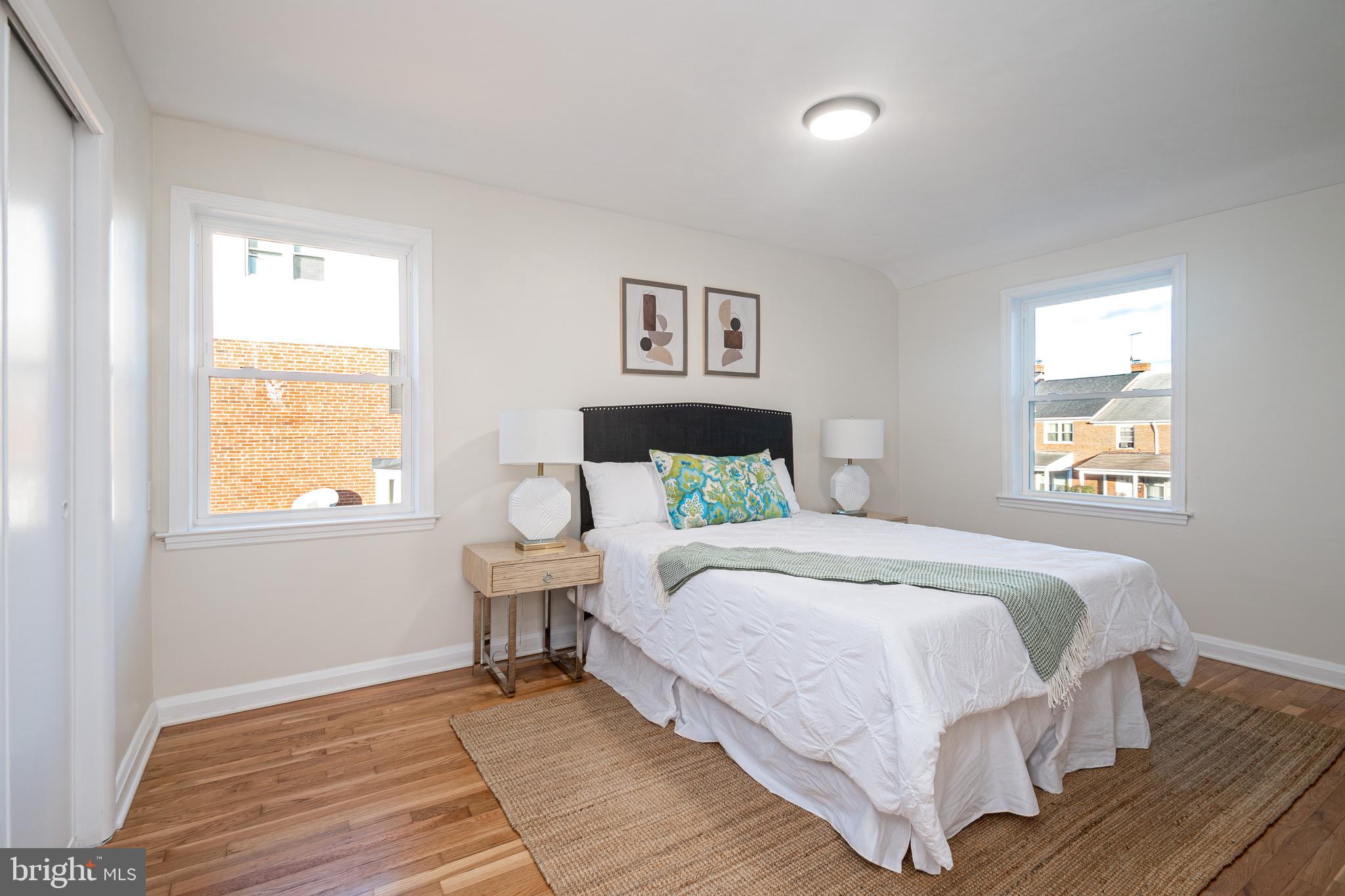 CHINQUAPIN PARK - Residential