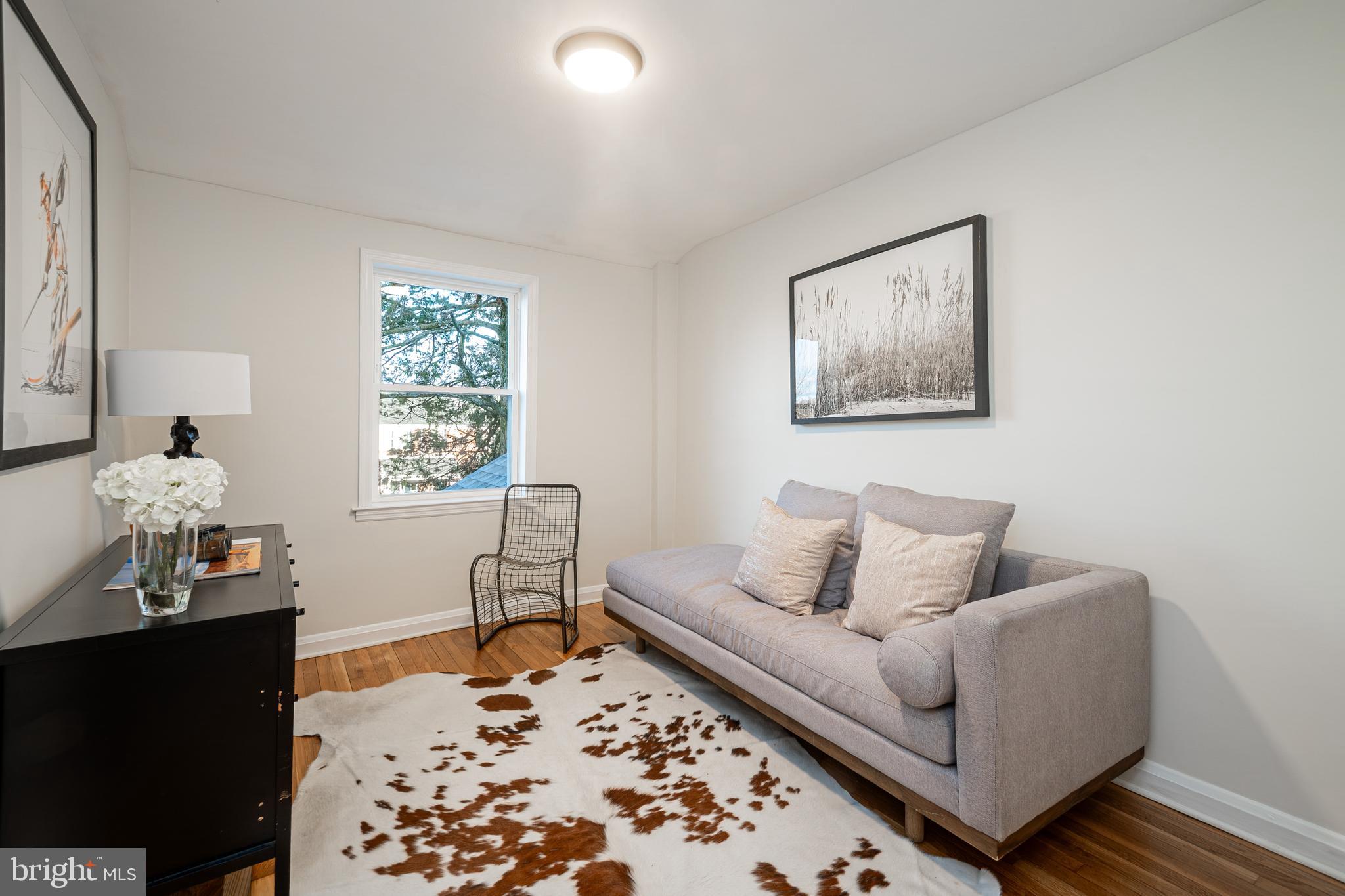 CHINQUAPIN PARK - Residential