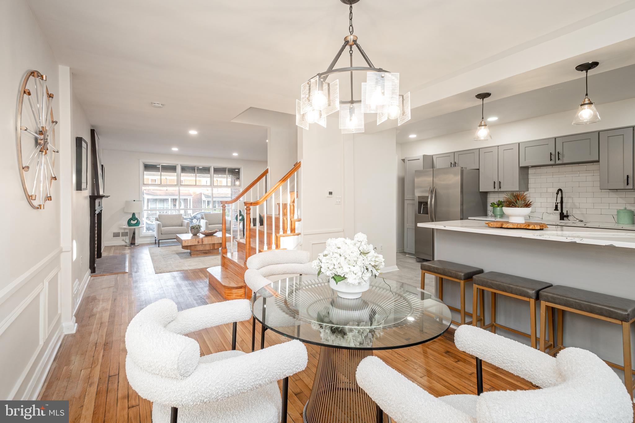 CHINQUAPIN PARK - Residential