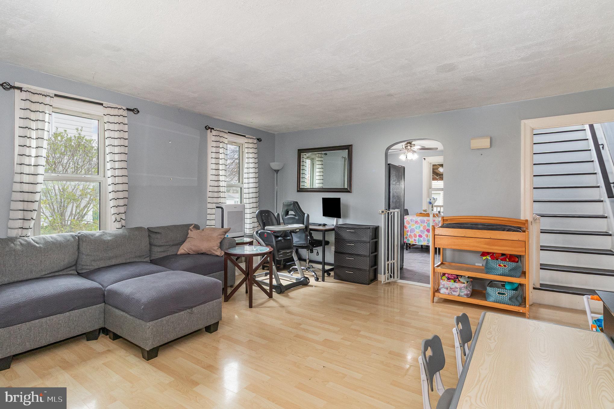 EAST PENNSBORO - Residential