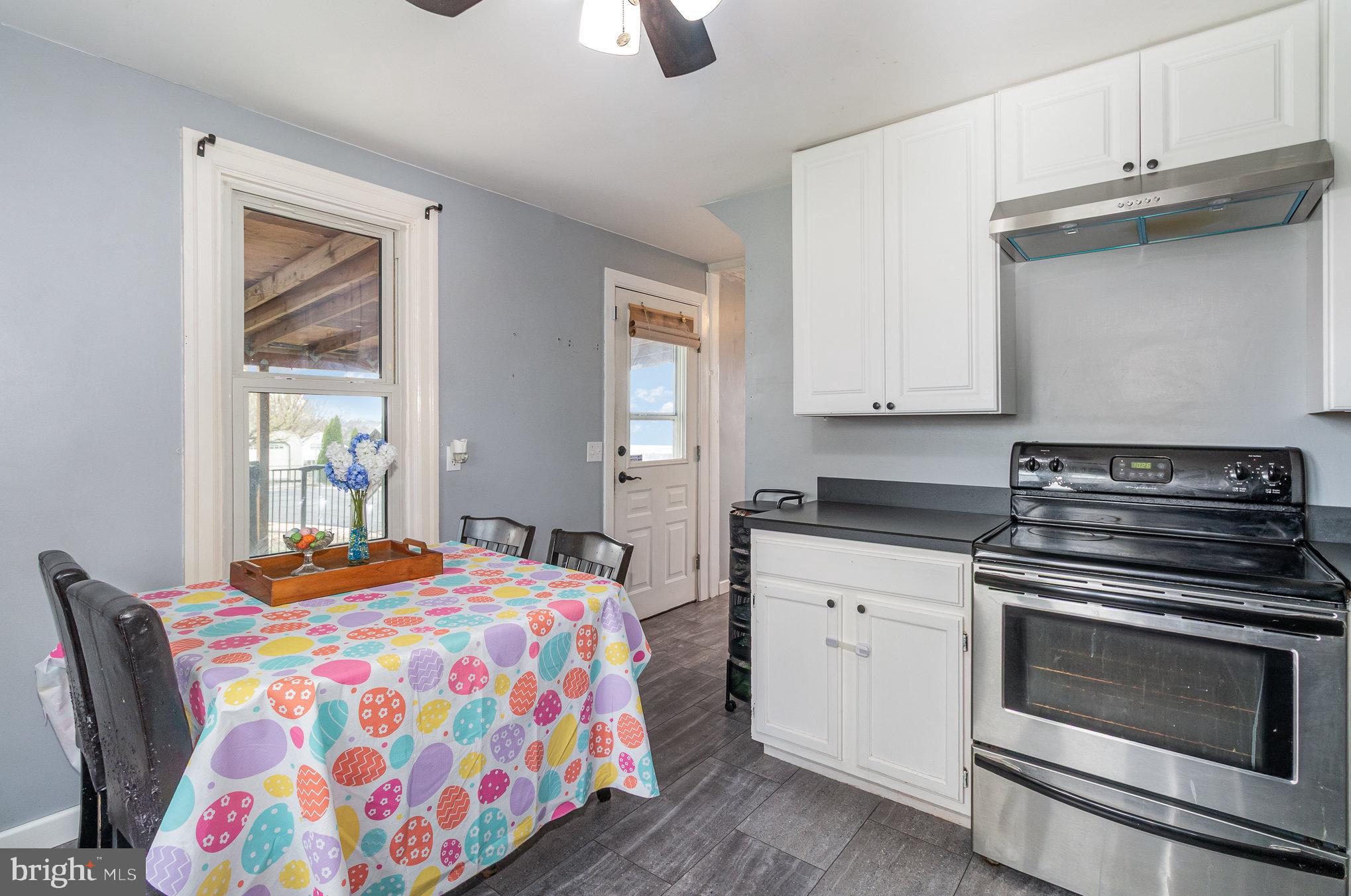 EAST PENNSBORO - Residential