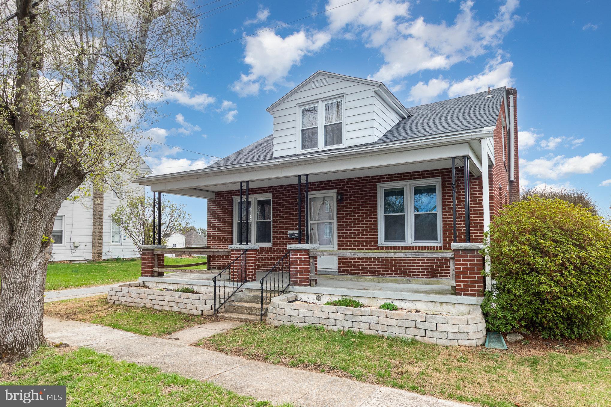 EAST PENNSBORO - Residential