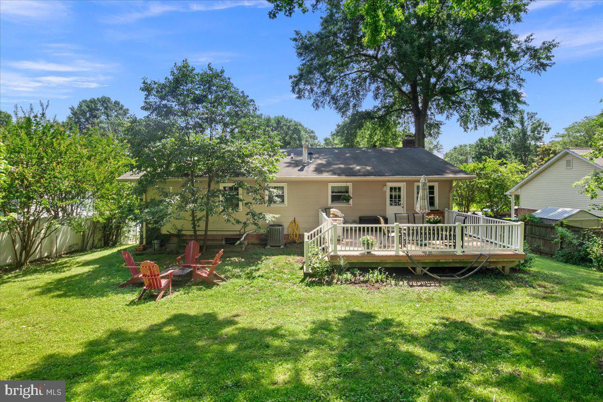 8600 CHERRY VALLEY LANE
