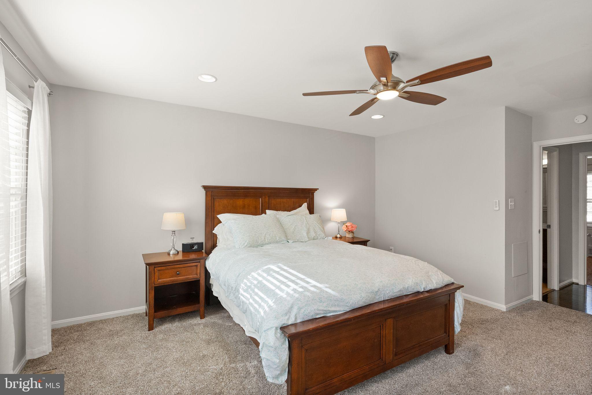 COUNTRY CREEK - Residential