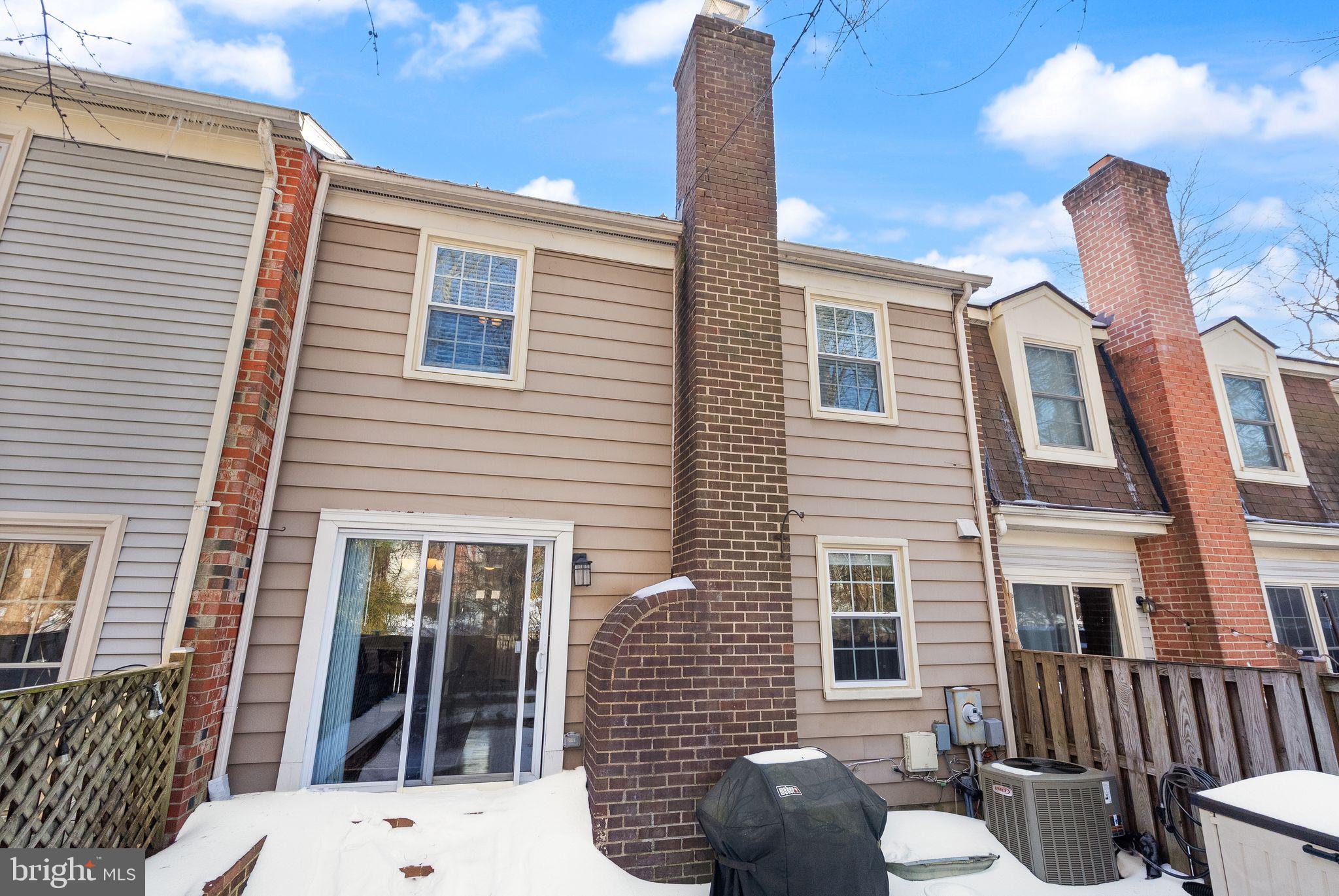 COUNTRY CREEK - Residential