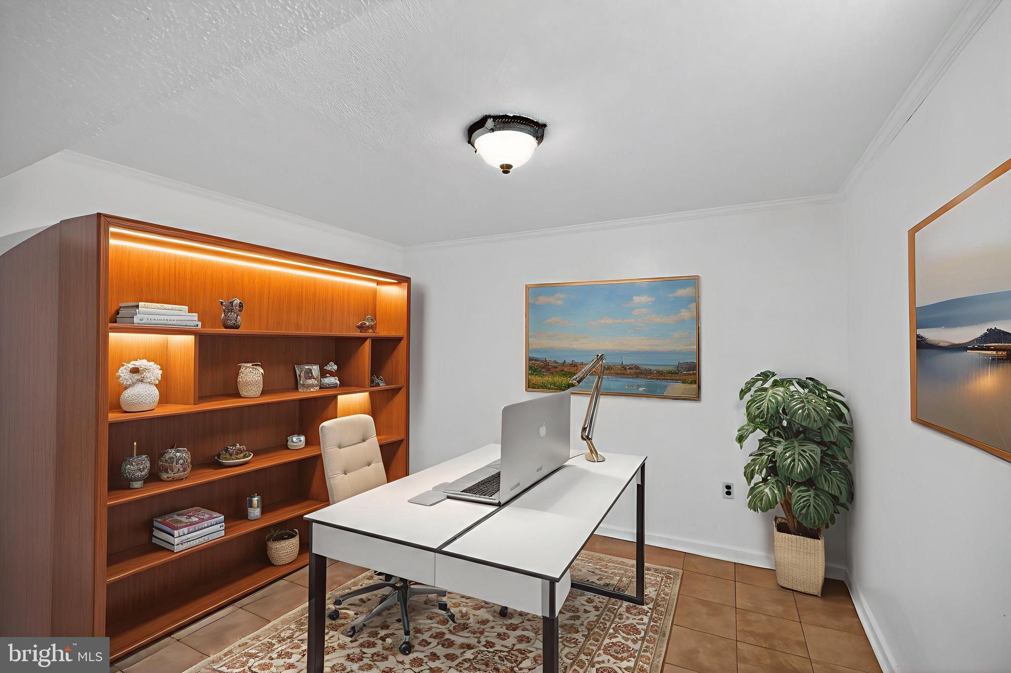 LAWNVALE - Residential