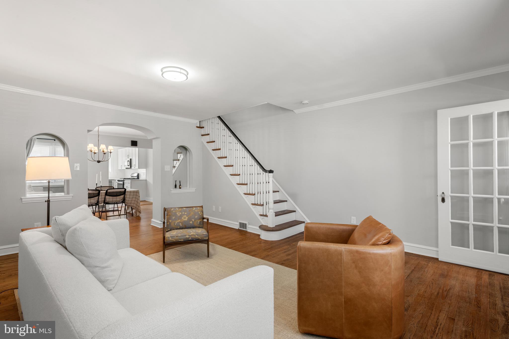 ROXBOROUGH - Residential